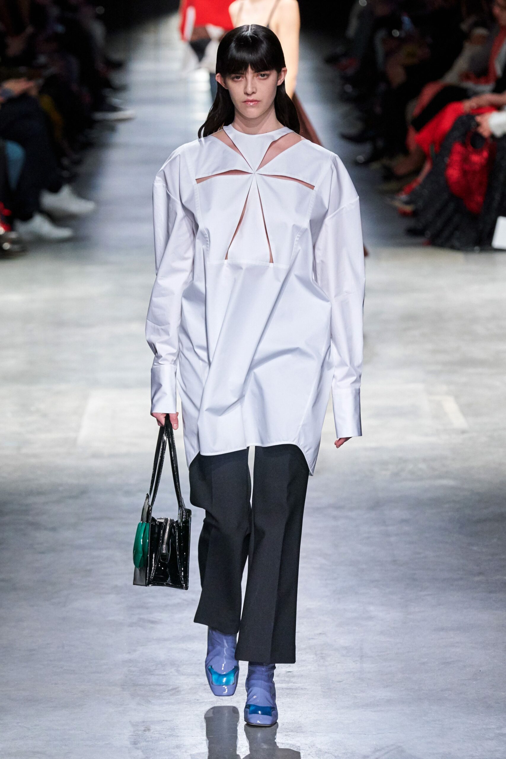 Christopher Kane F/W 20 Look 106
