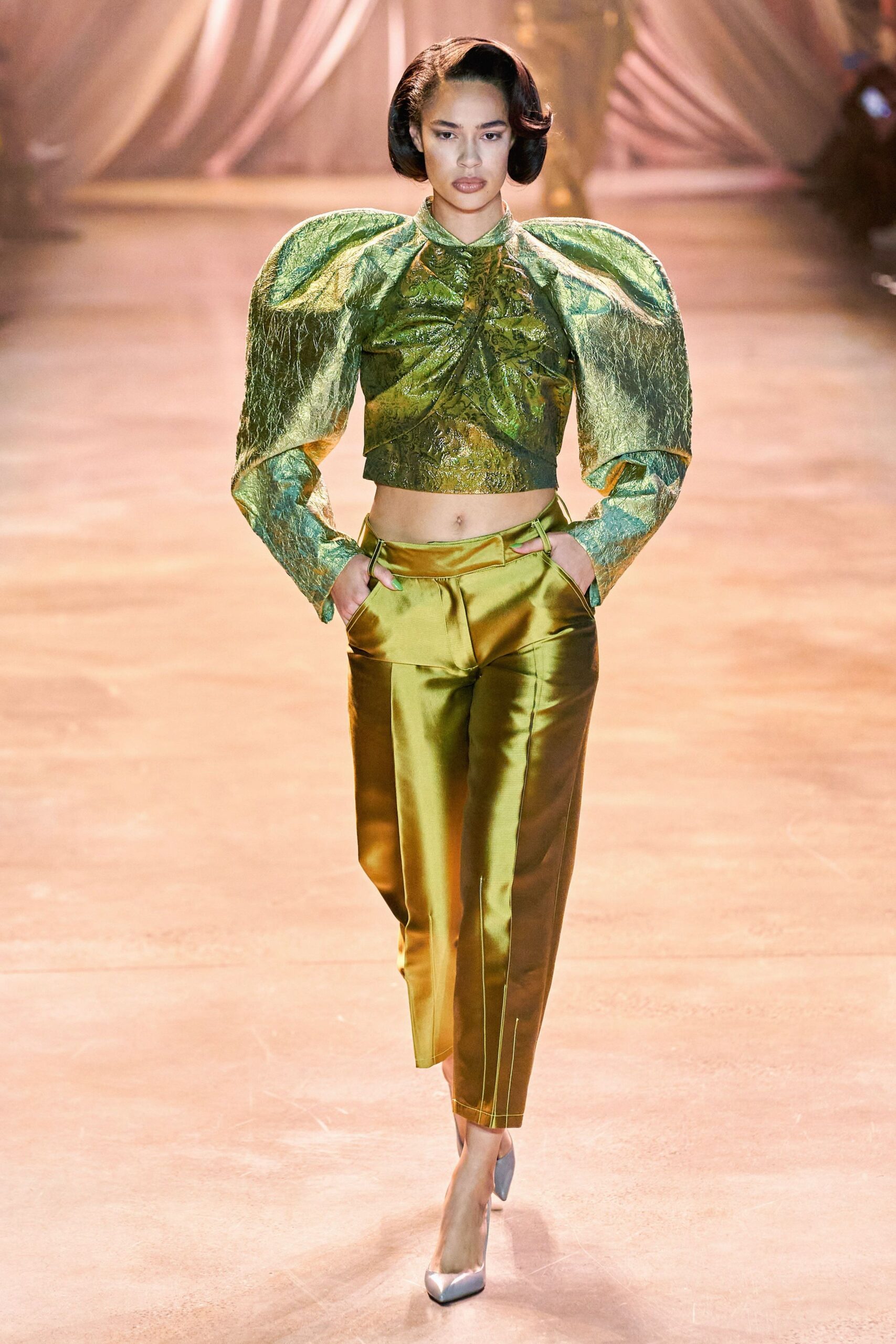 Christopher John Rogers F/W 20 Look 153