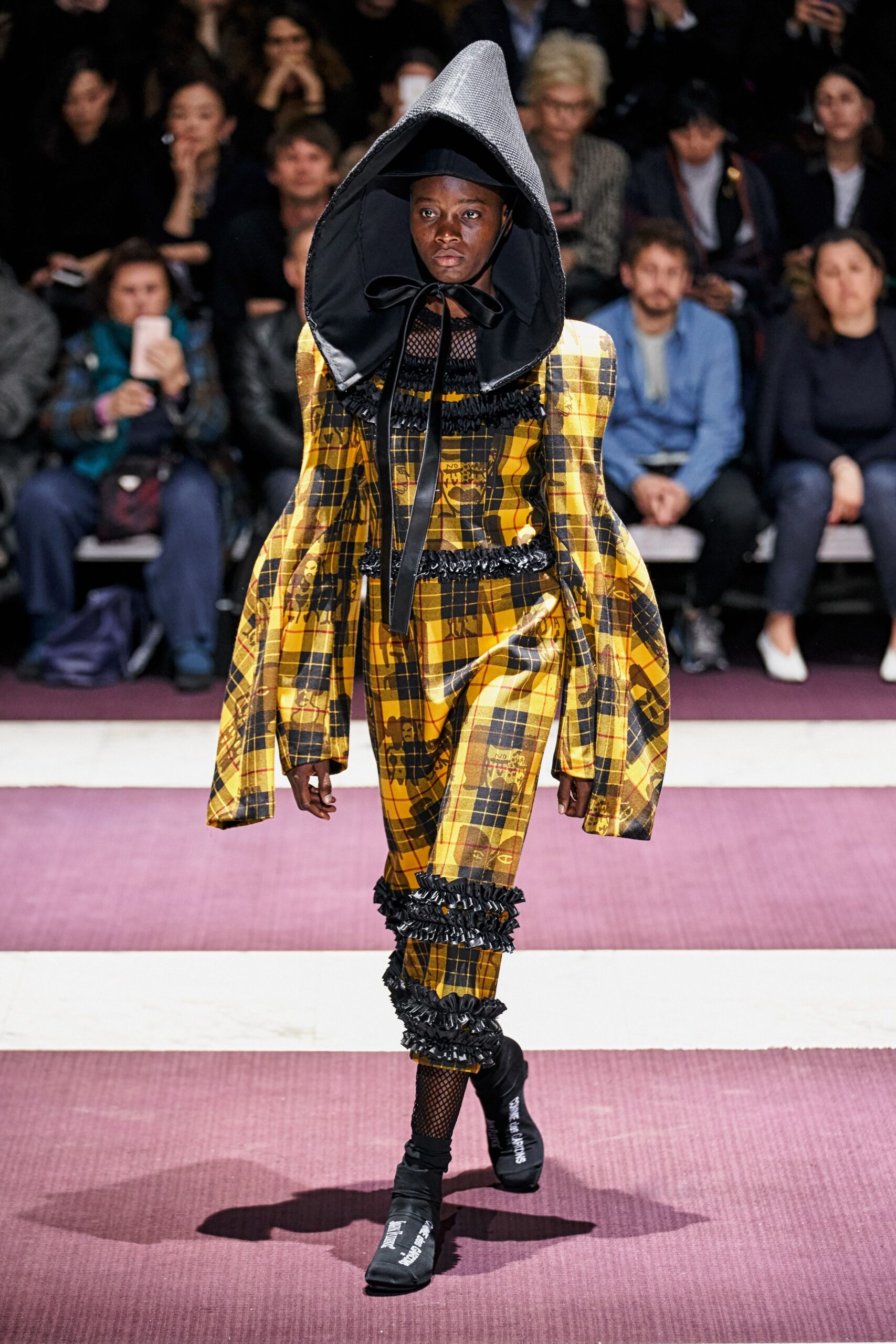 Comme des Garçons F/W 19 Look 390
