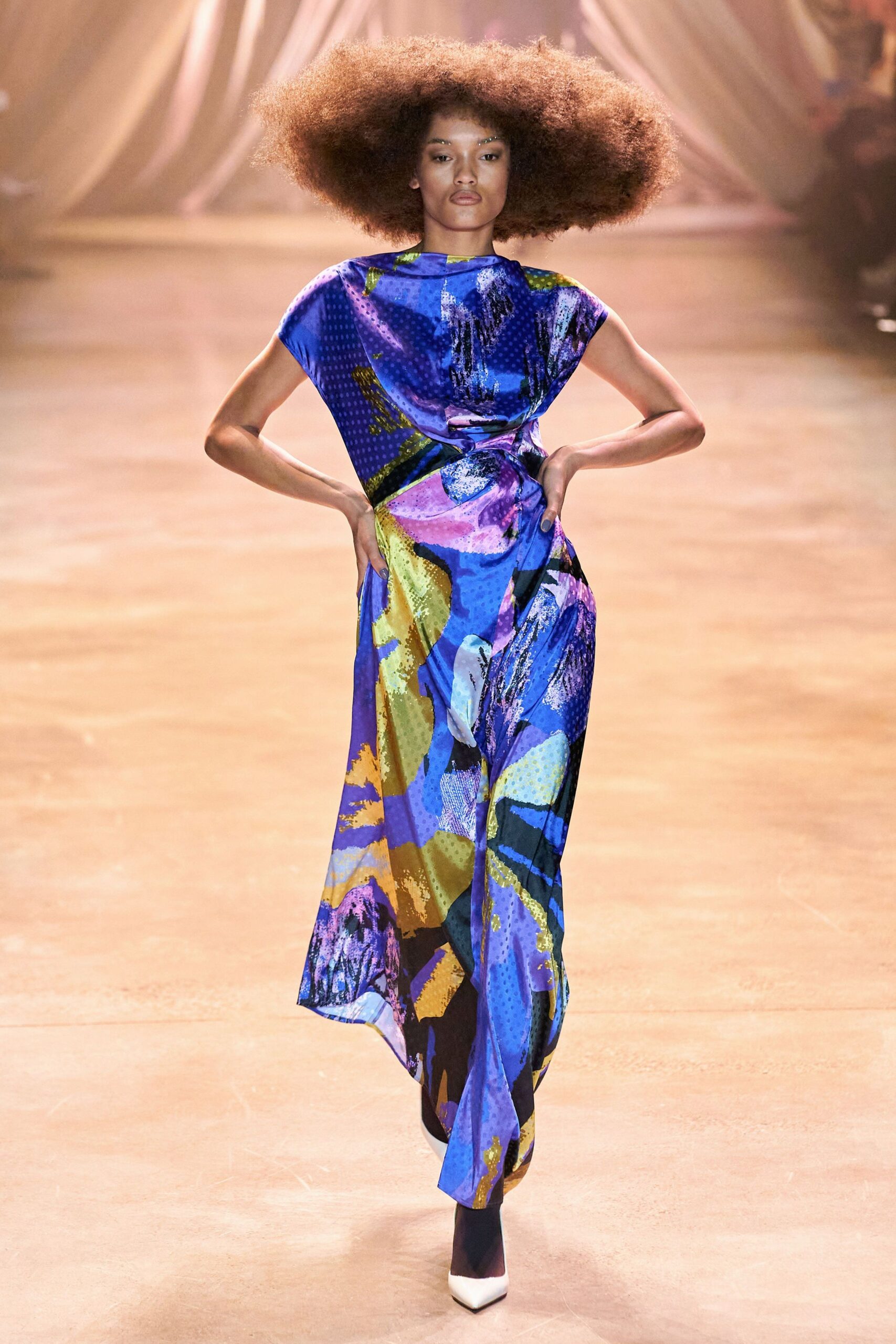 Christopher John Rogers F/W 20 Look 280