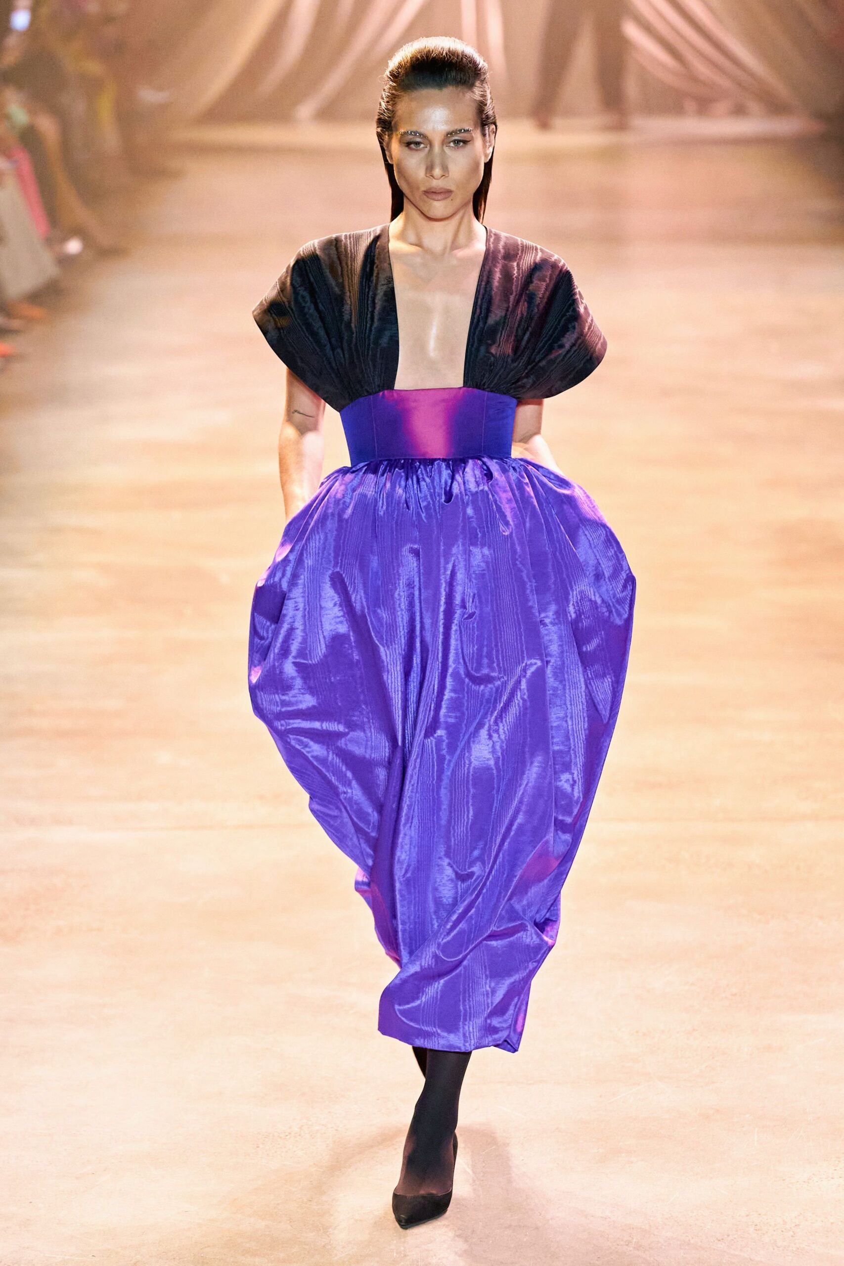 Christopher John Rogers F/W 20 Look 322