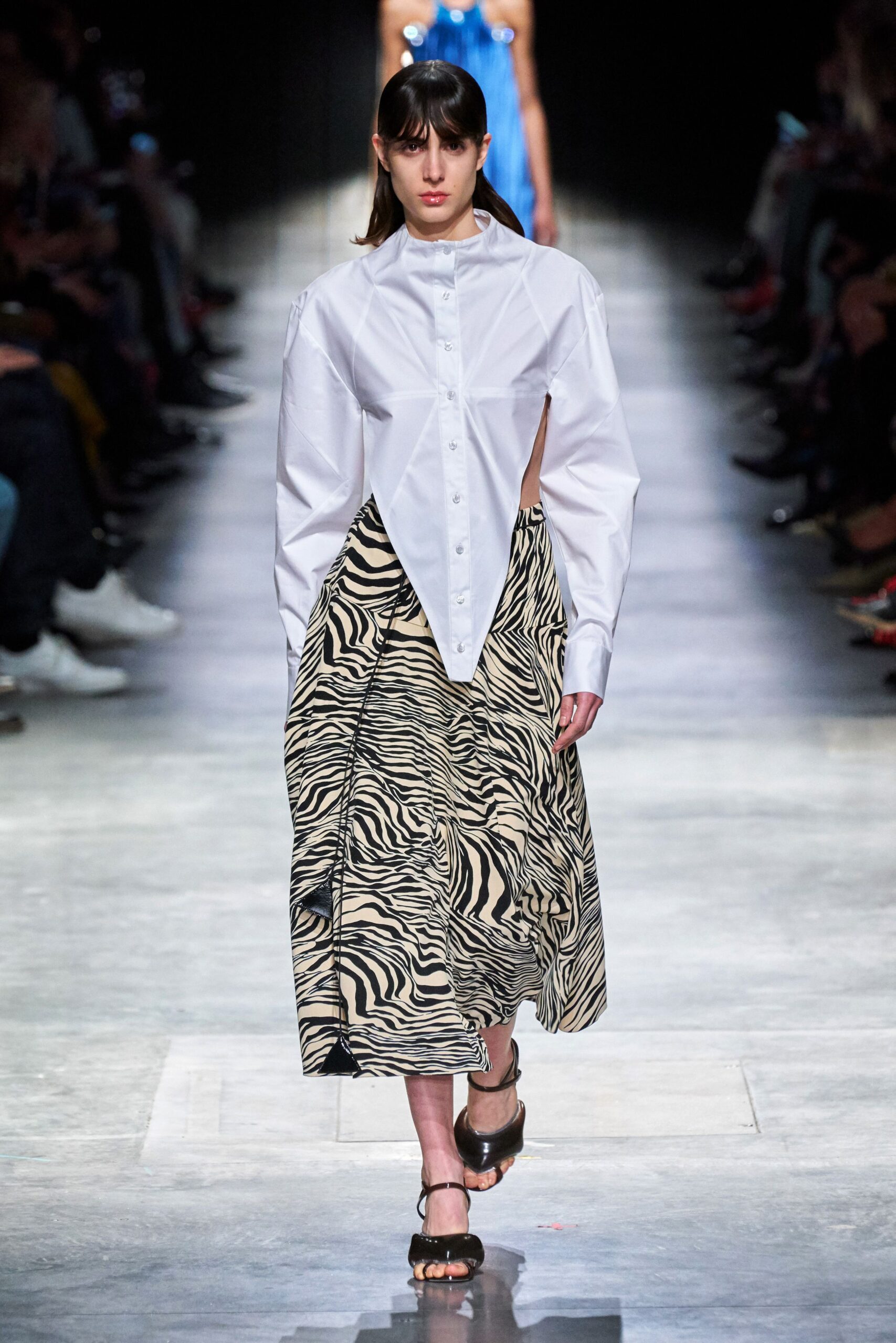 Christopher Kane F/W 20 Look 376
