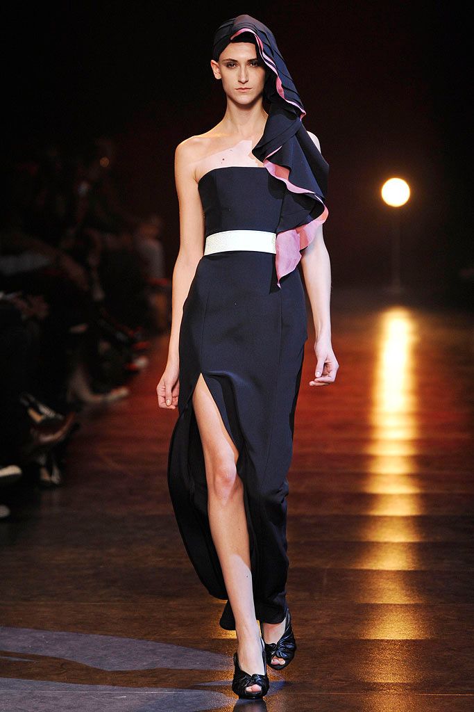 Chalayan F/W 10 Look 278