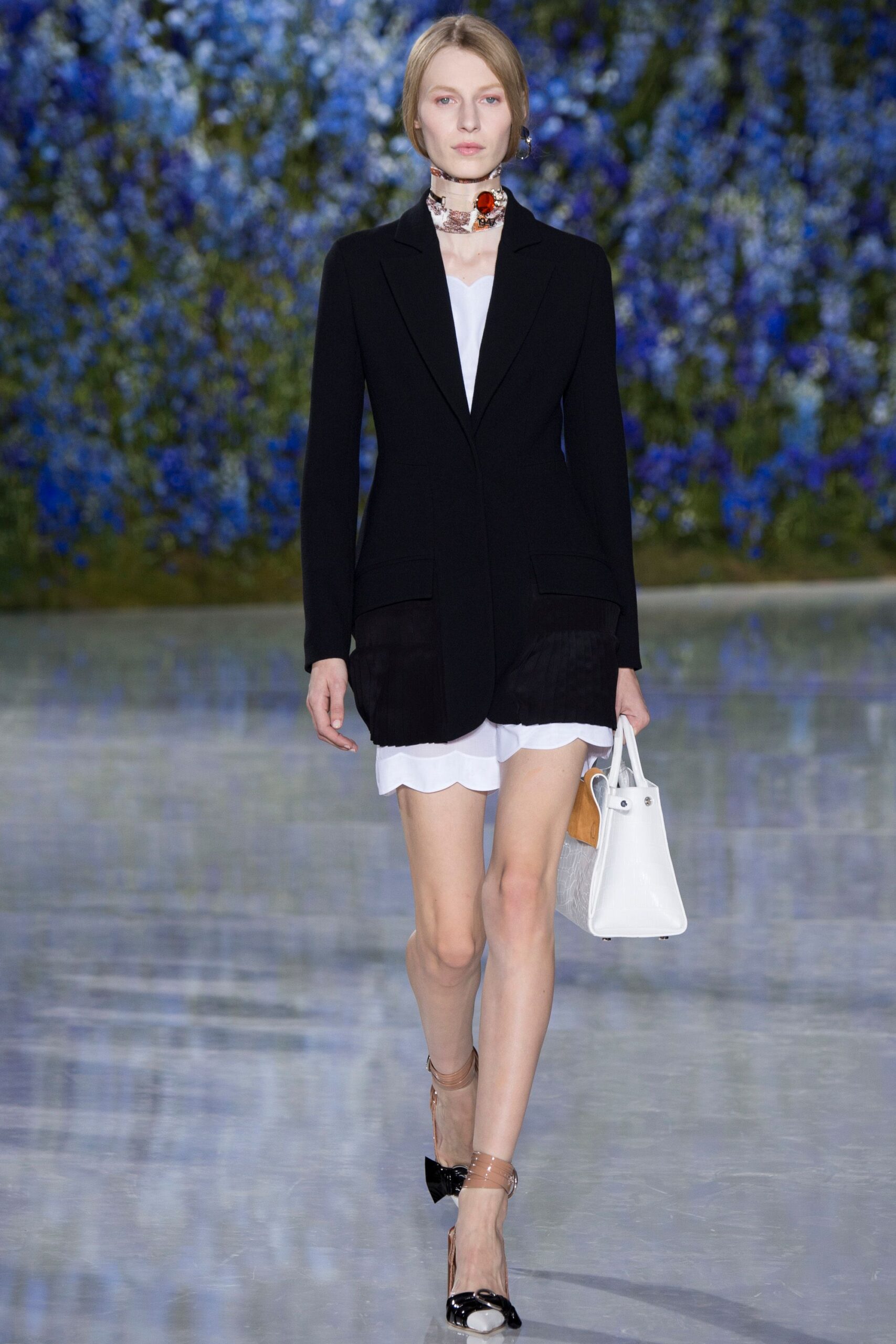 Christian Dior S/S 16 Look 22