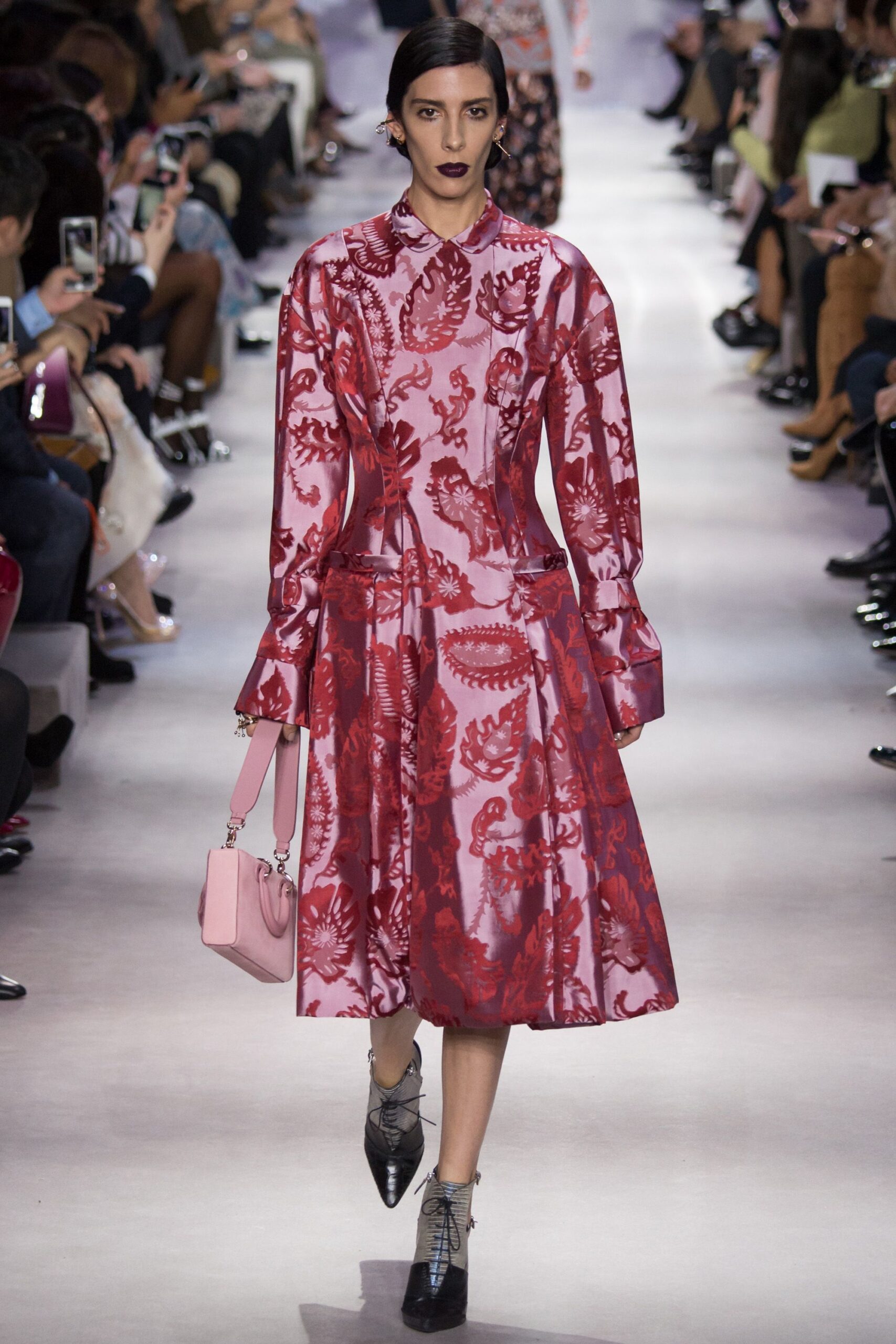 Christian Dior F/W 16 Look 261