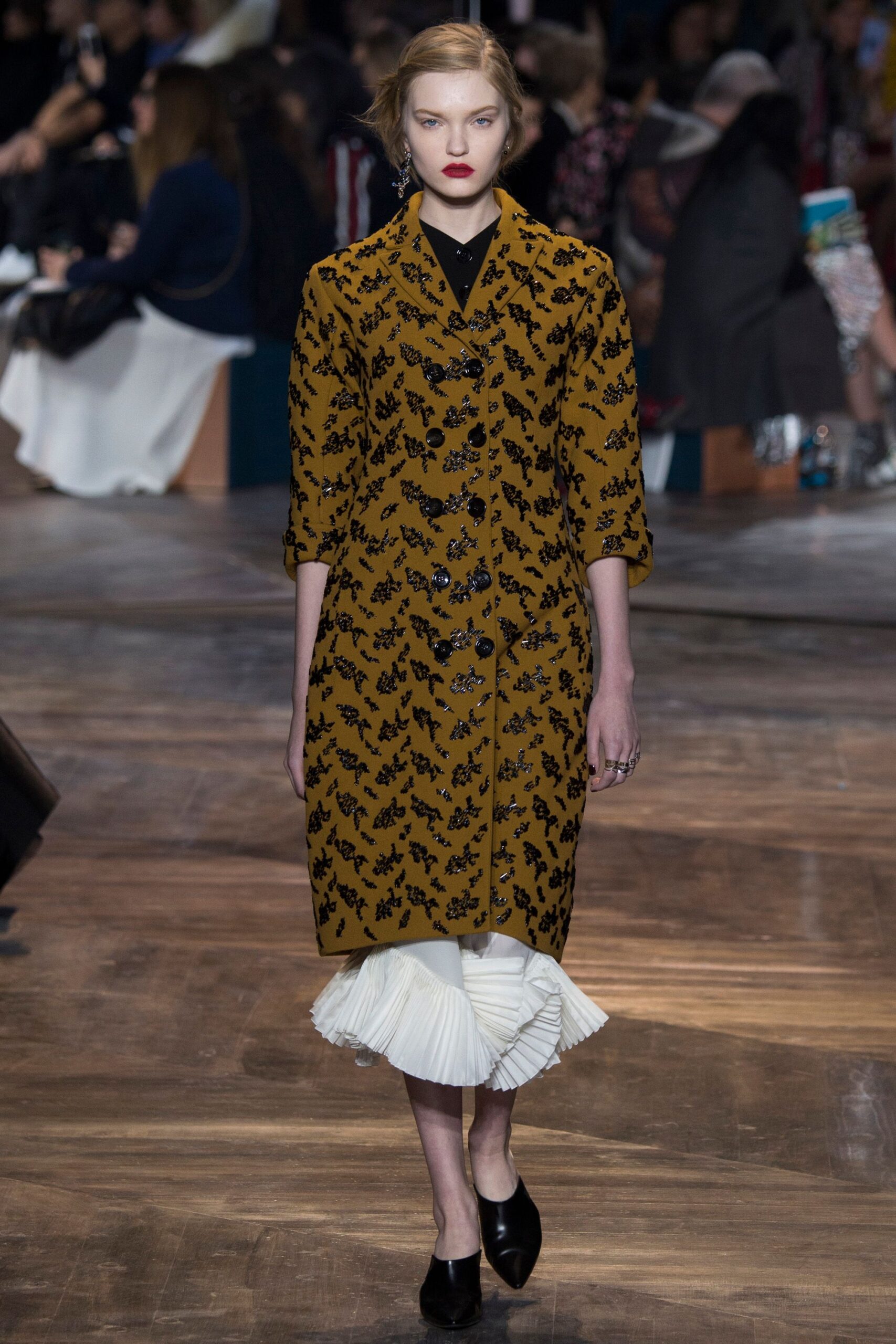 Christian Dior S/S 16 Couture Look 297