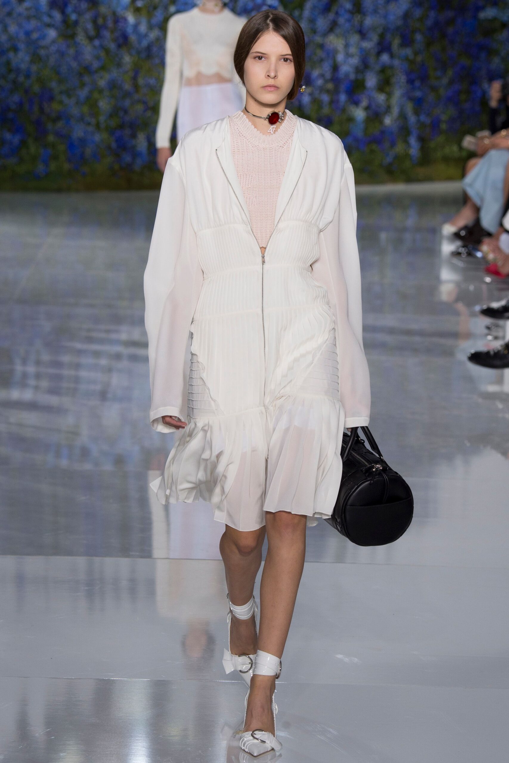 Christian Dior S/S 16 Look 437