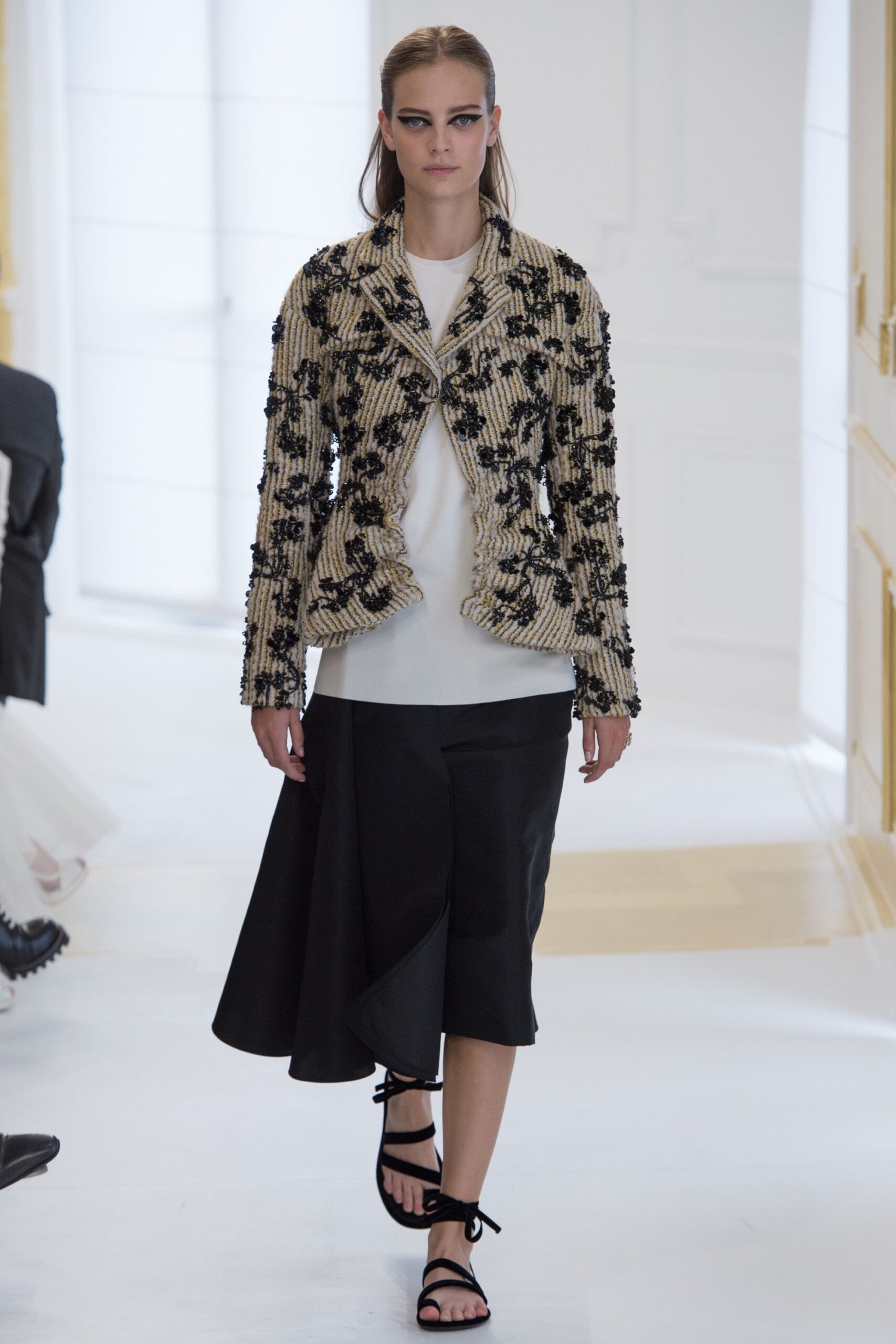 Christian Dior F/W 16 Couture Look 364