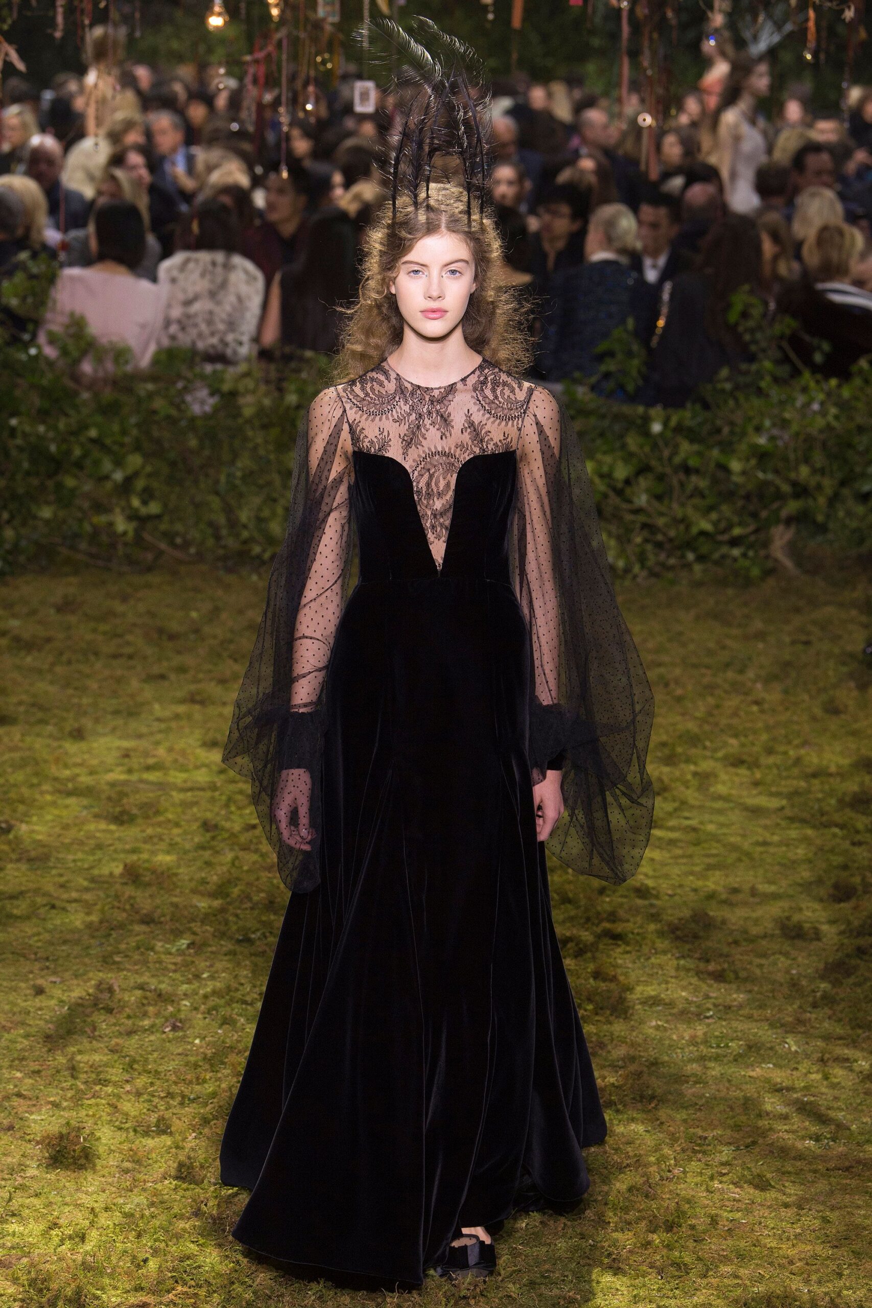 Christian Dior S/S 17 Couture Look 594