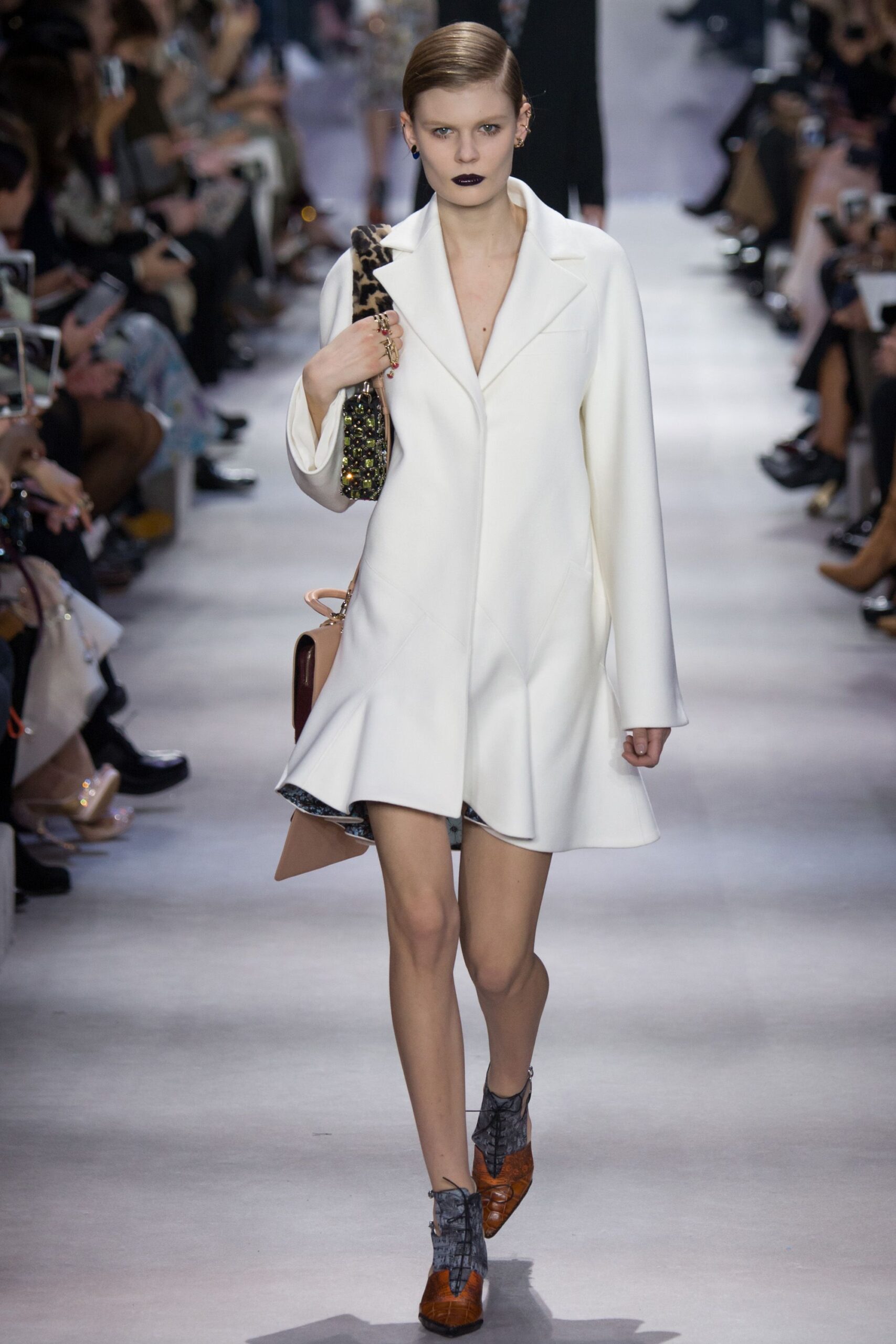 Christian Dior F/W 16 Look 500