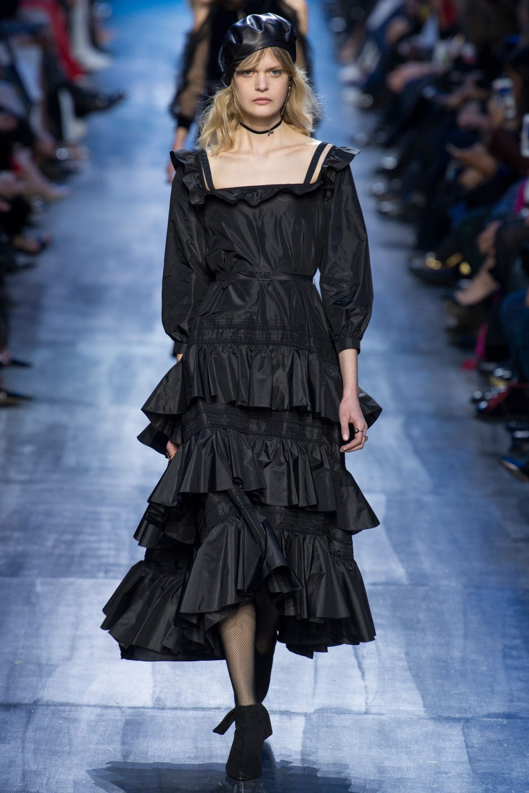 Christian Dior F/W 17 Look 826