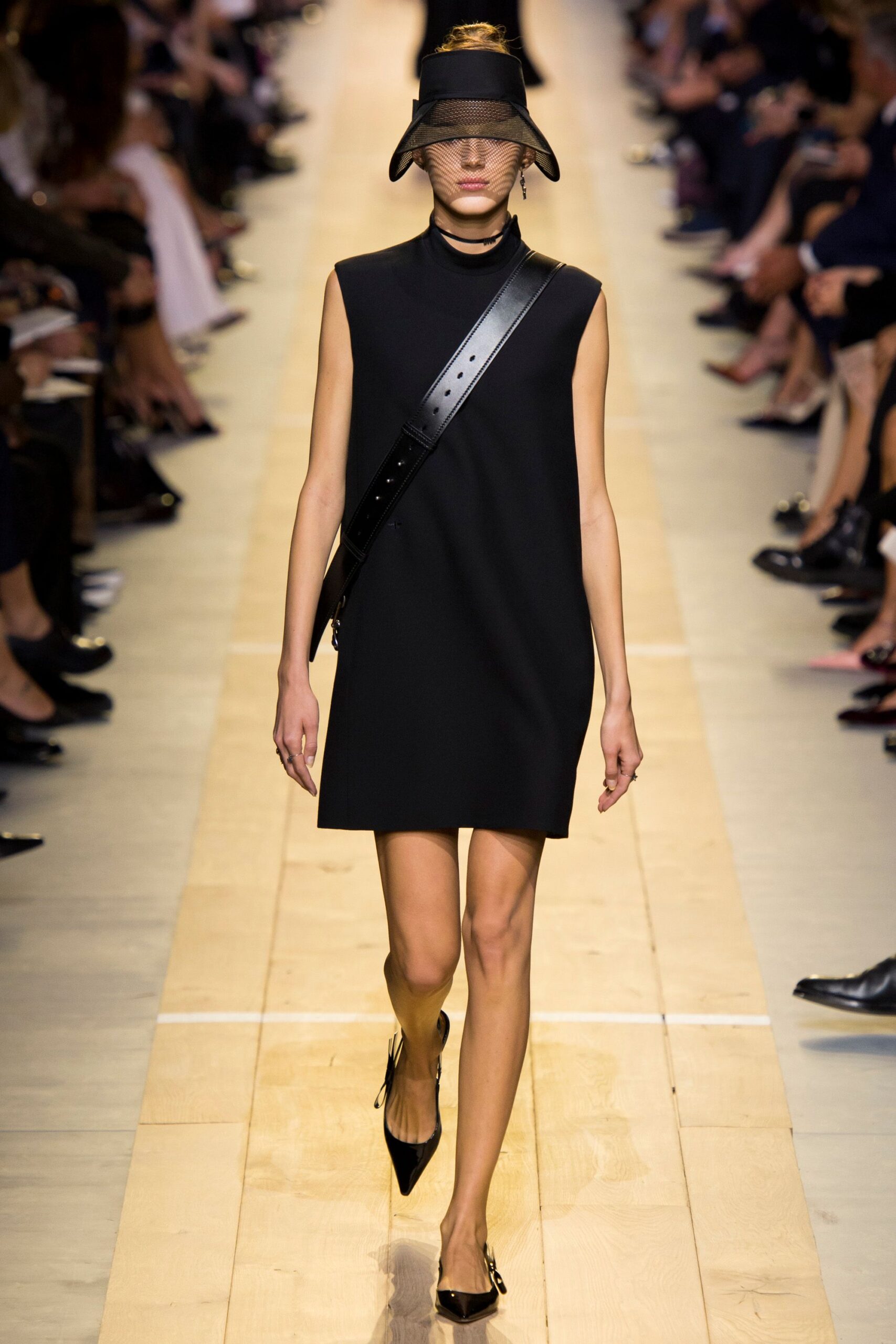 Christian Dior S/S 17 Look 527