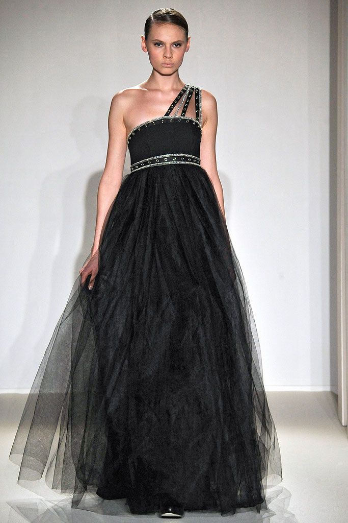 Collette Dinnigan F/W 09 Look 150