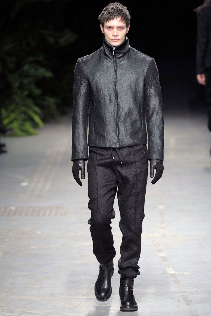 Costume National F/W 10 Menswear Look 83