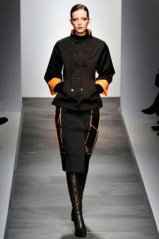 Daks by Giles Deacon F/W 08 Look 9