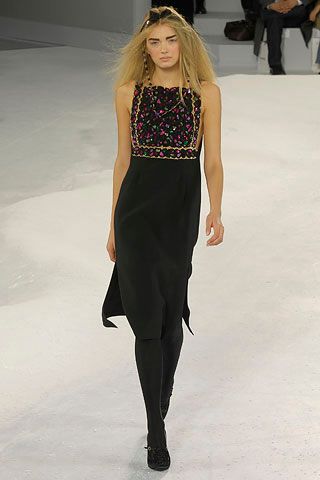 Chanel F/W 07 Look 117
