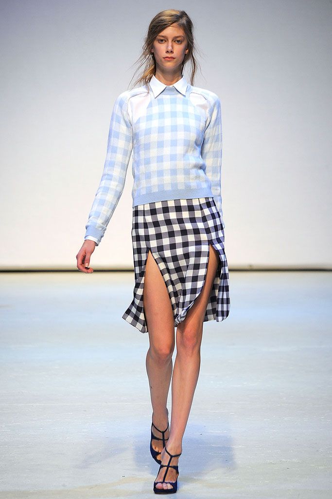 Christopher Kane S/S 10 Look 79