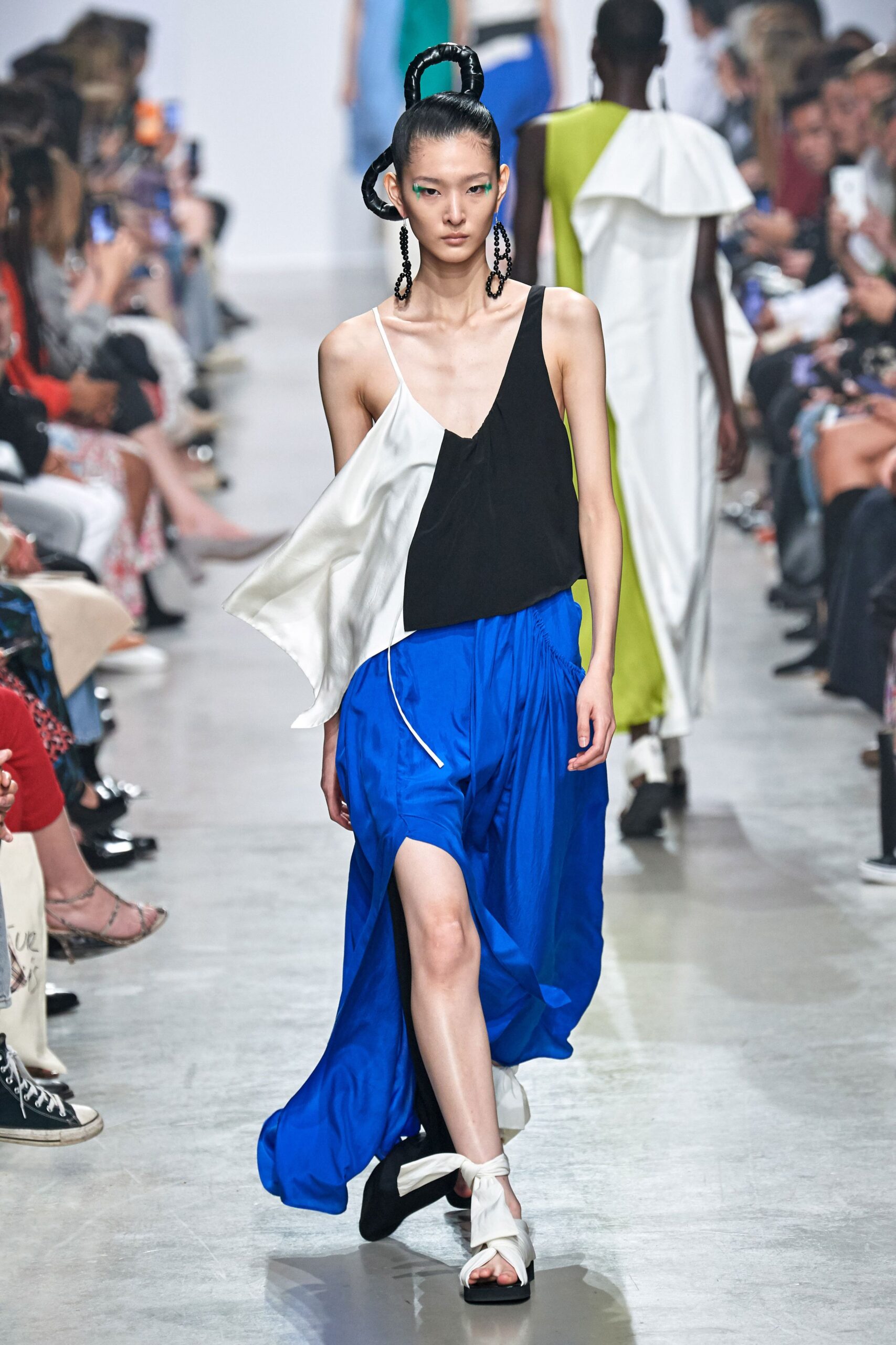 Christian Wijnants S/S 20 Look 557