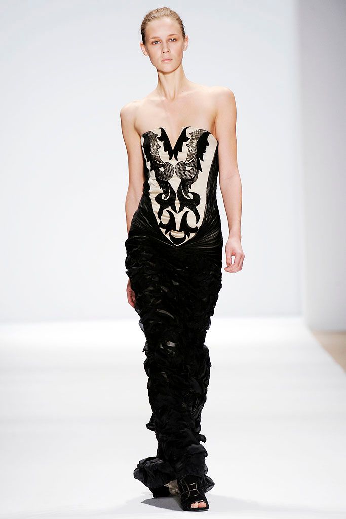 Carlos Miele F/W 10 Look 95