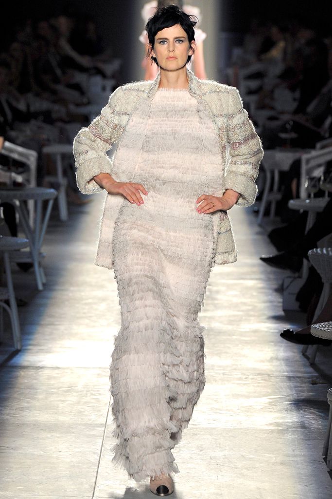 Chanel F/W 12 Couture Look 411