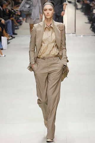 Burberry S/S 07 Look 108