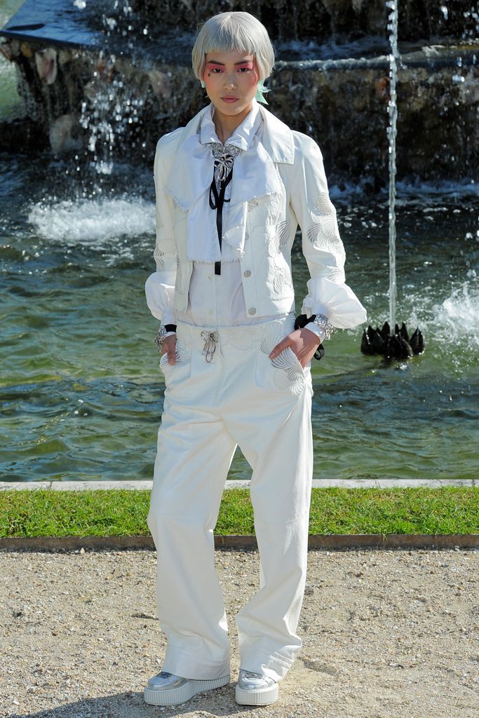 Chanel Resort 13 Look 143