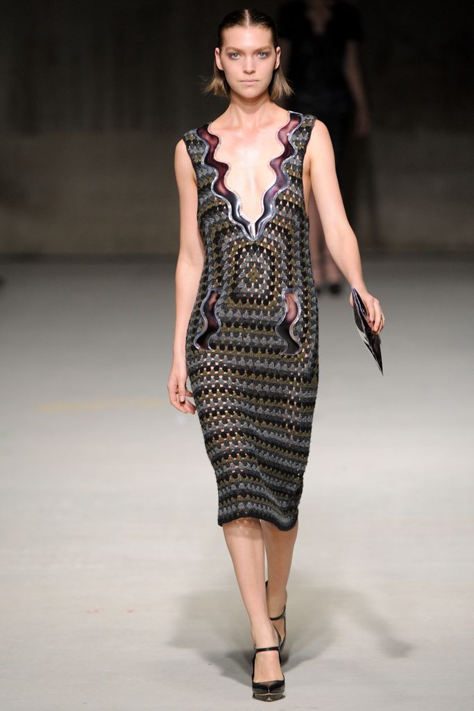 Christopher Kane F/W 11 Look 43