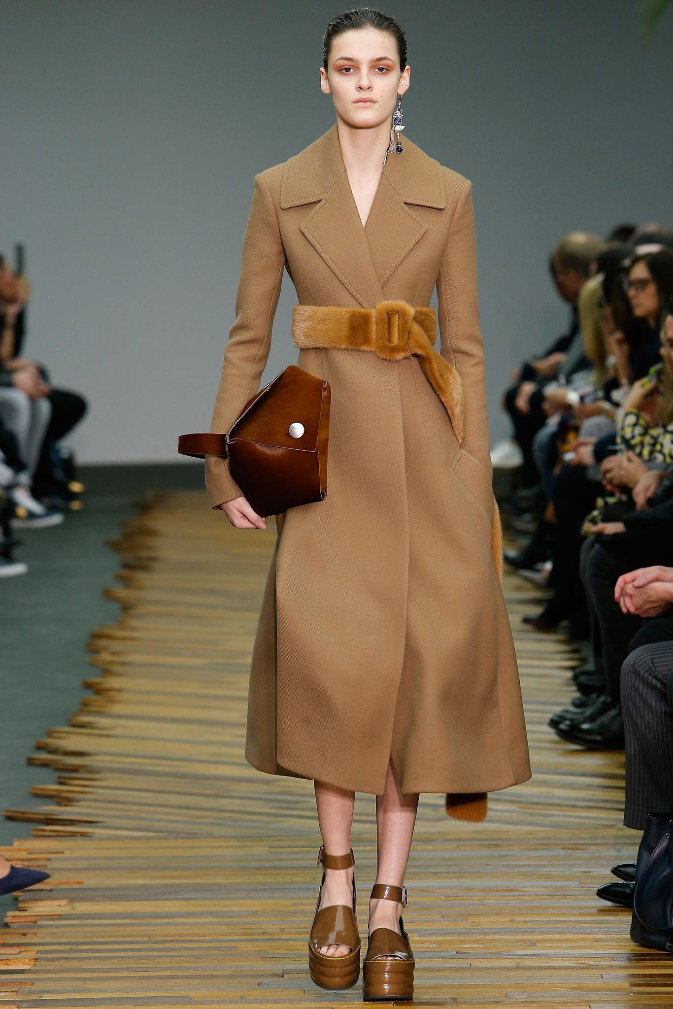 Celine F/W 14 Look 137