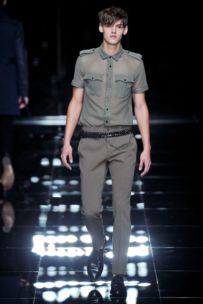 Burberry S/S 11 Menswear Look 124