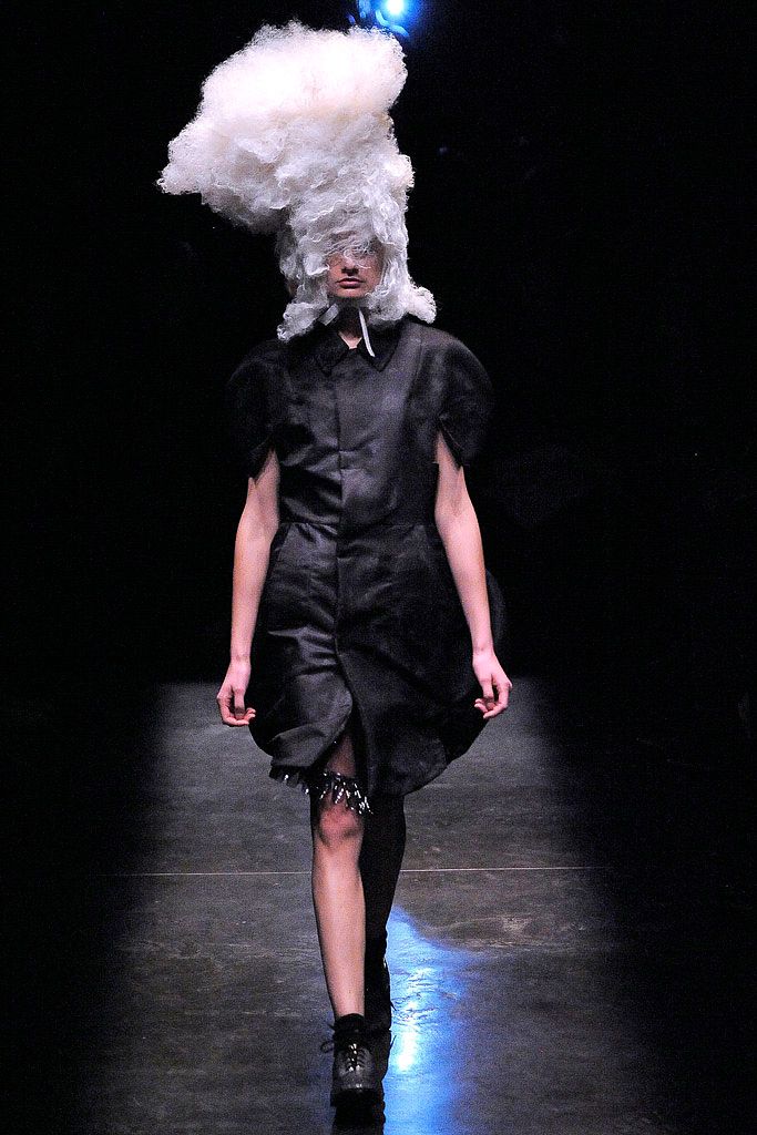 Comme des Garçons S/S 09 Look 42