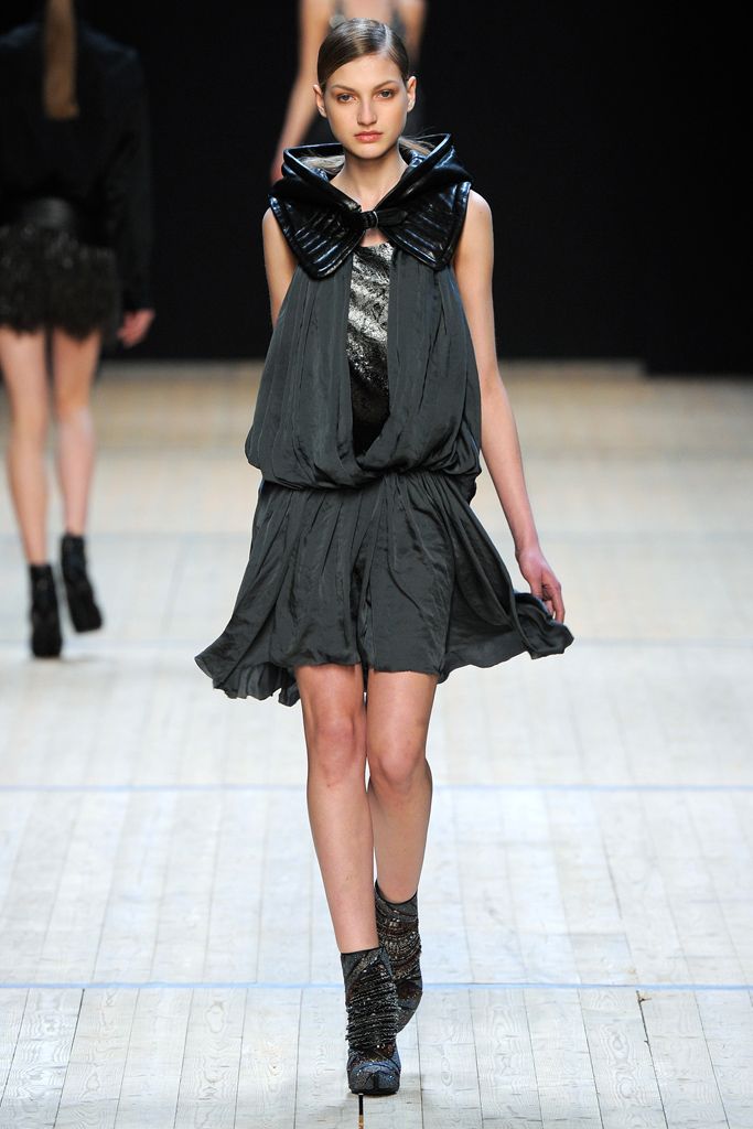 Barbara Bui F/W 11 Look 95