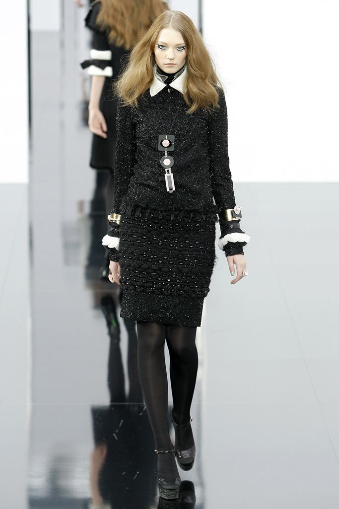 Chanel F/W 09 Look 299