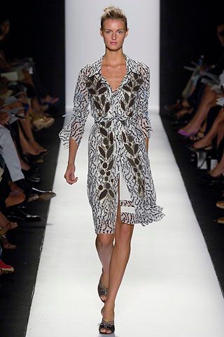 Carolina Herrera S/S 06 Look 102
