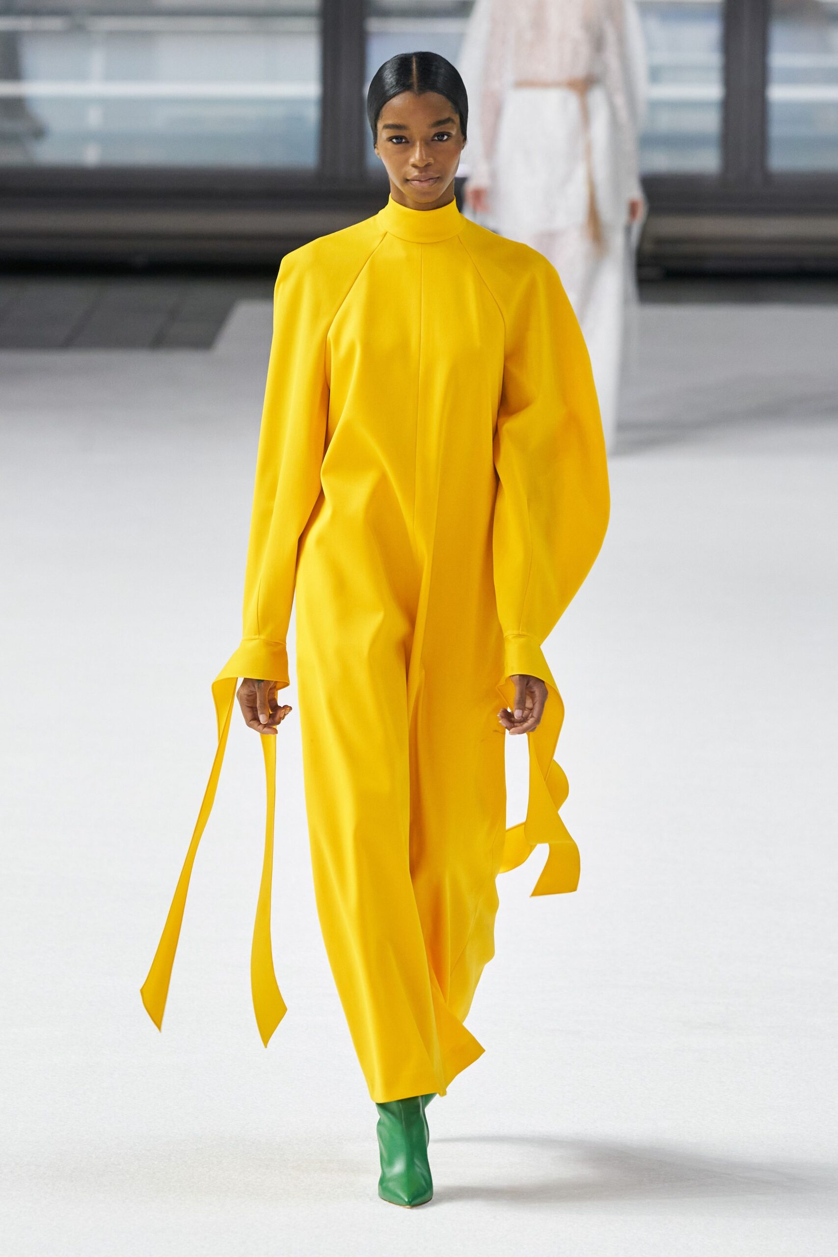 Carolina Herrera F/W 20 Look 33