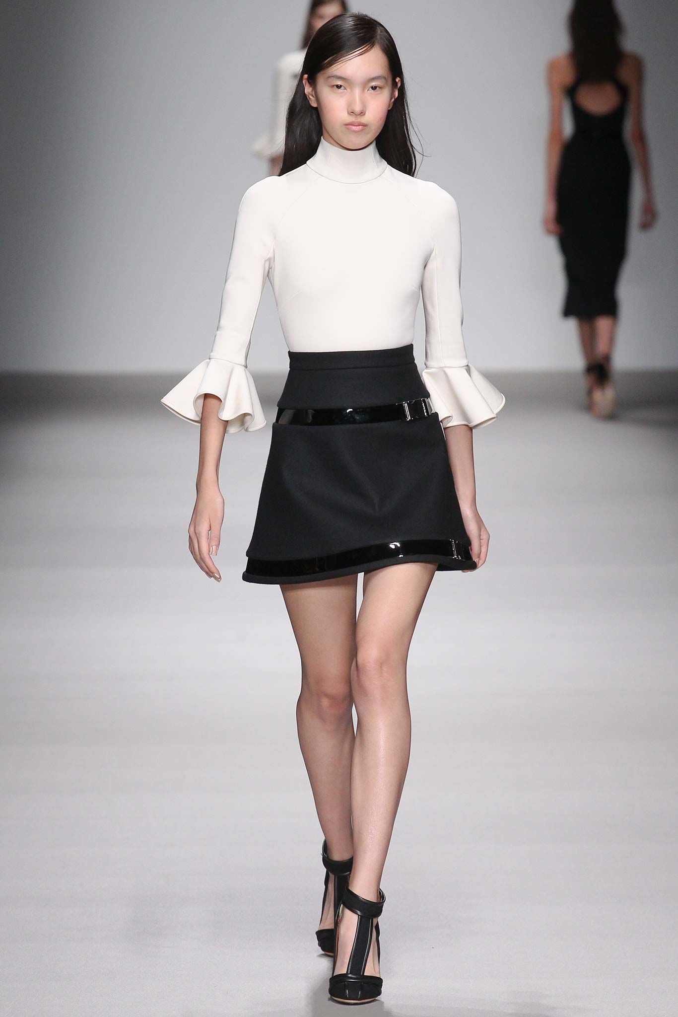 David Koma F/W 15 Look 35