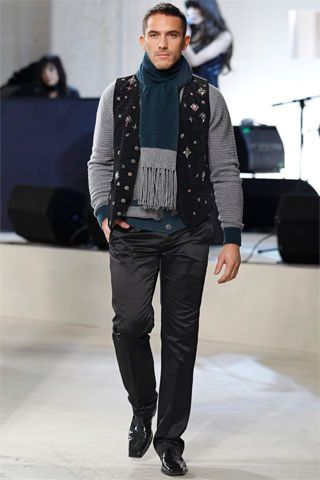 Chanel F/W 08 Look 303