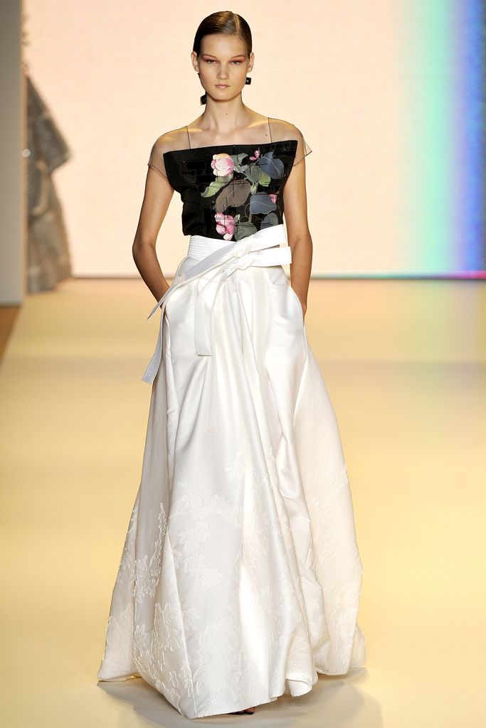 Carolina Herrera S/S 11 Look 353