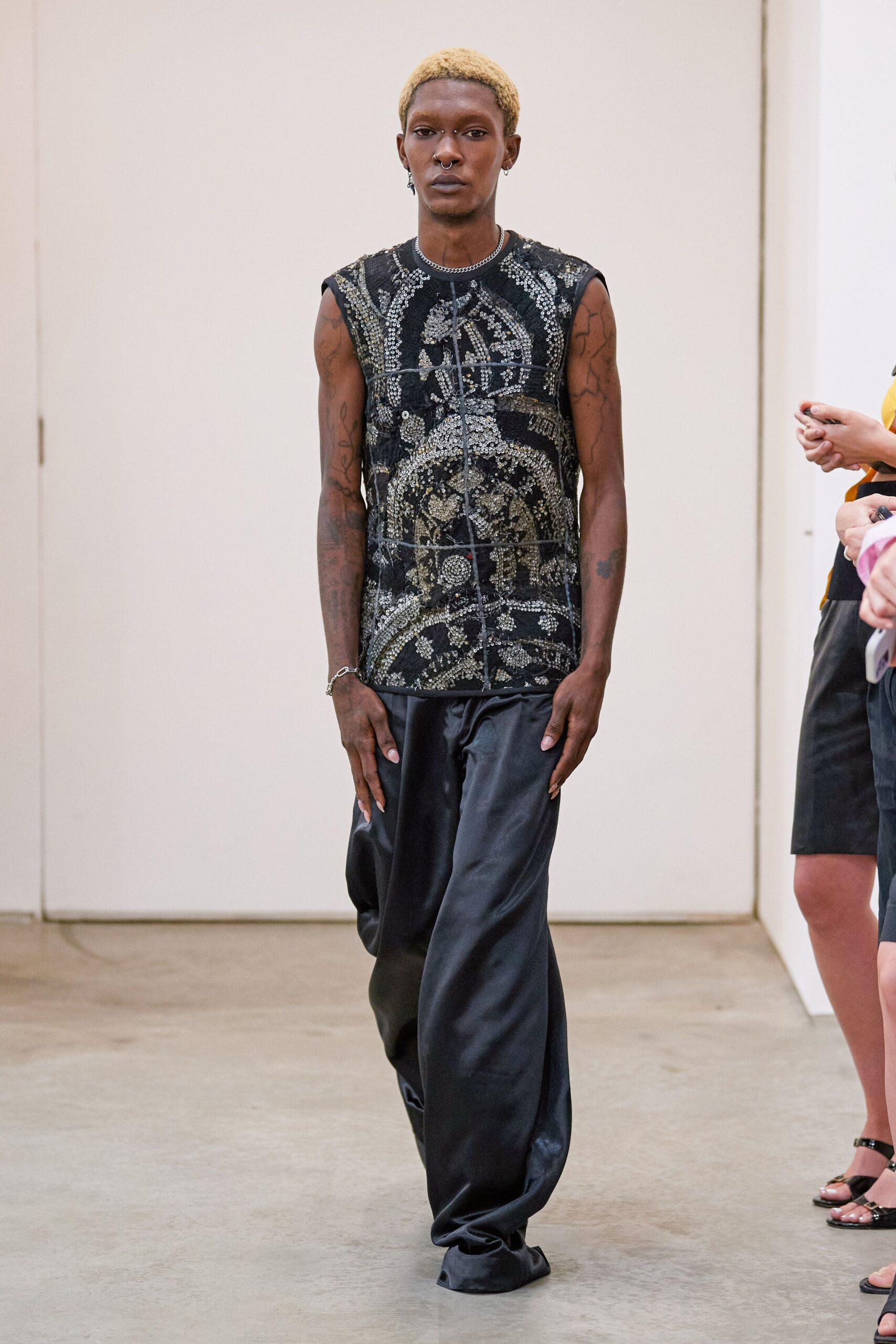 CDLM S/S 22 Look 100
