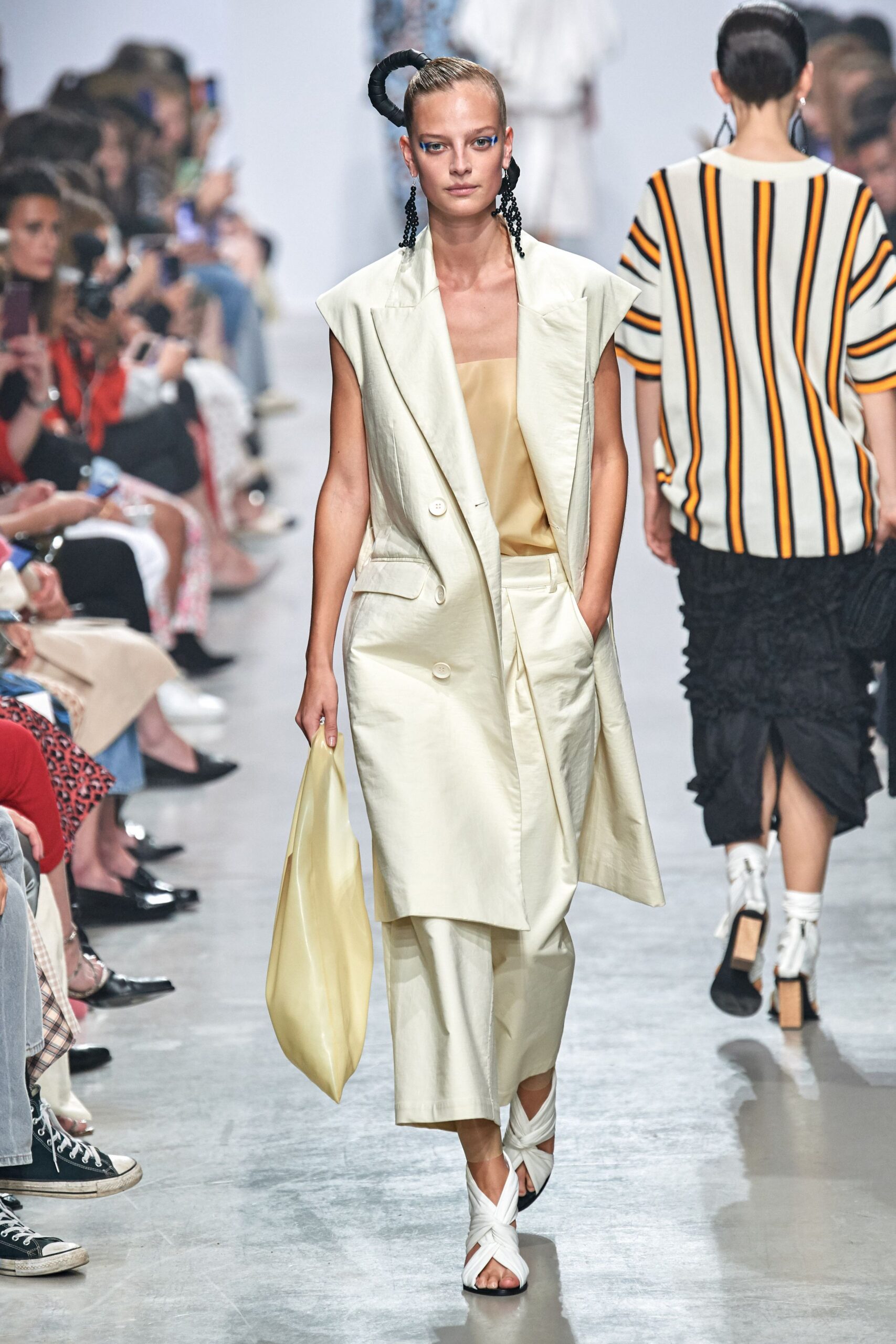 Christian Wijnants S/S 20 Look 250