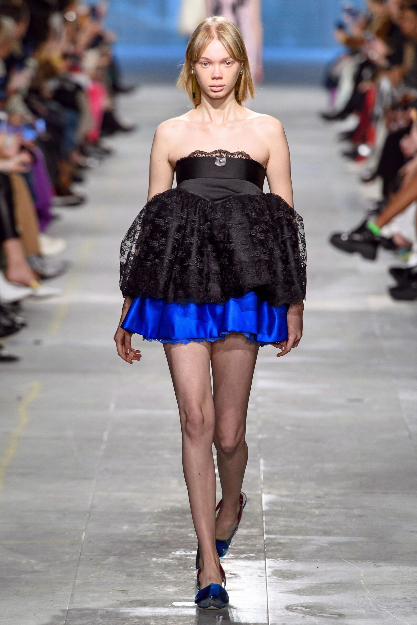Christopher Kane F/W 19 Look 376