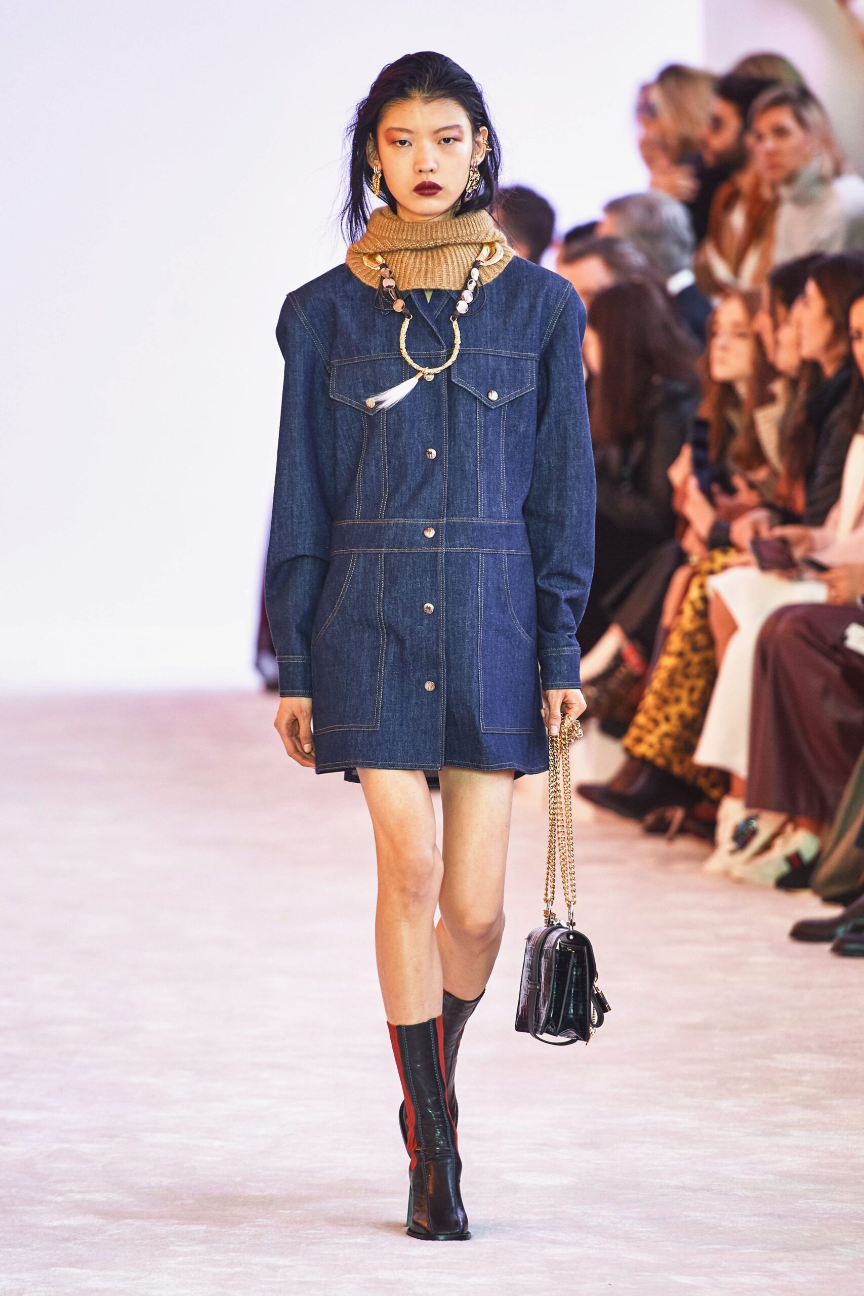 Chloé F/W 19 Look 411