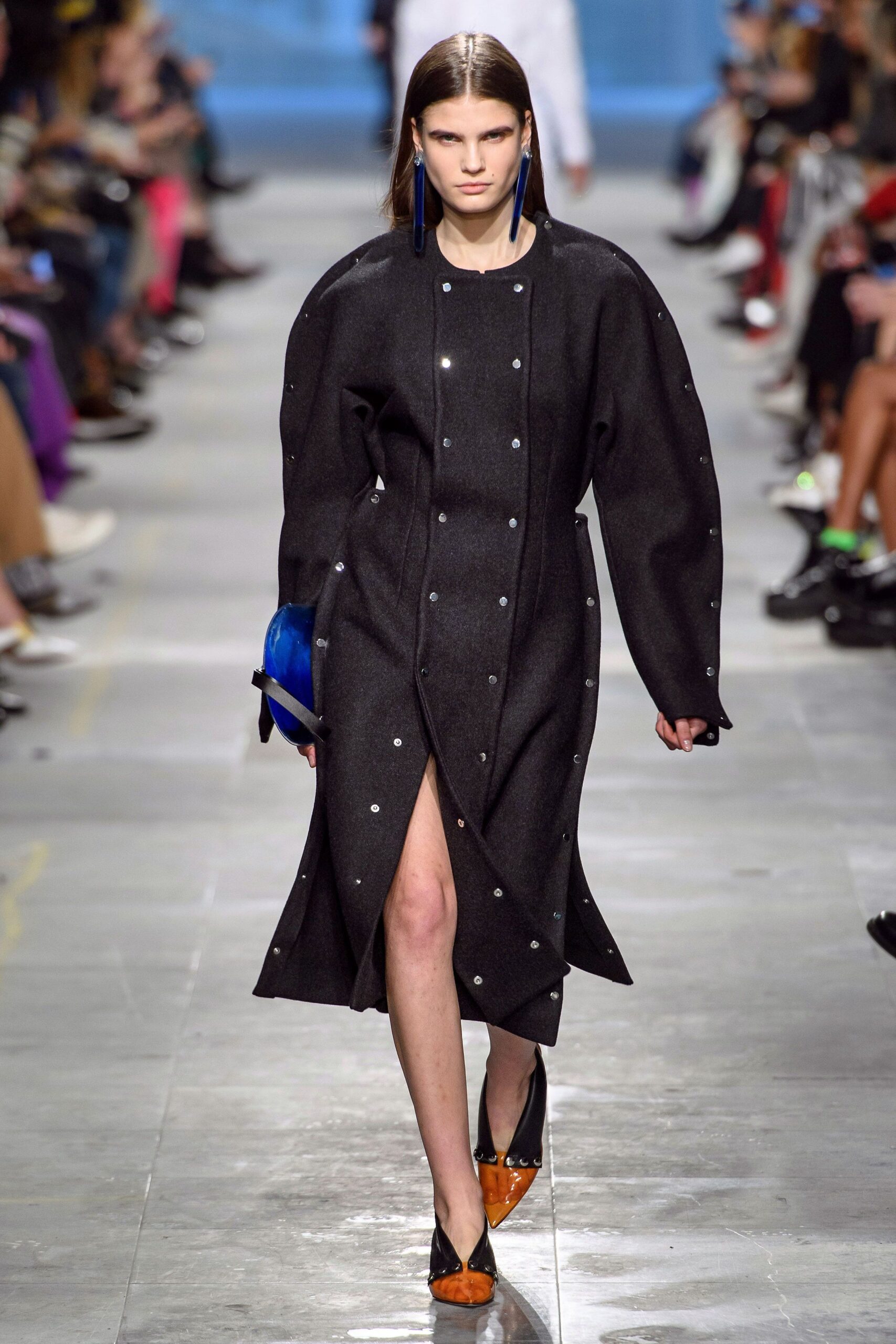 Christopher Kane F/W 19 Look 559