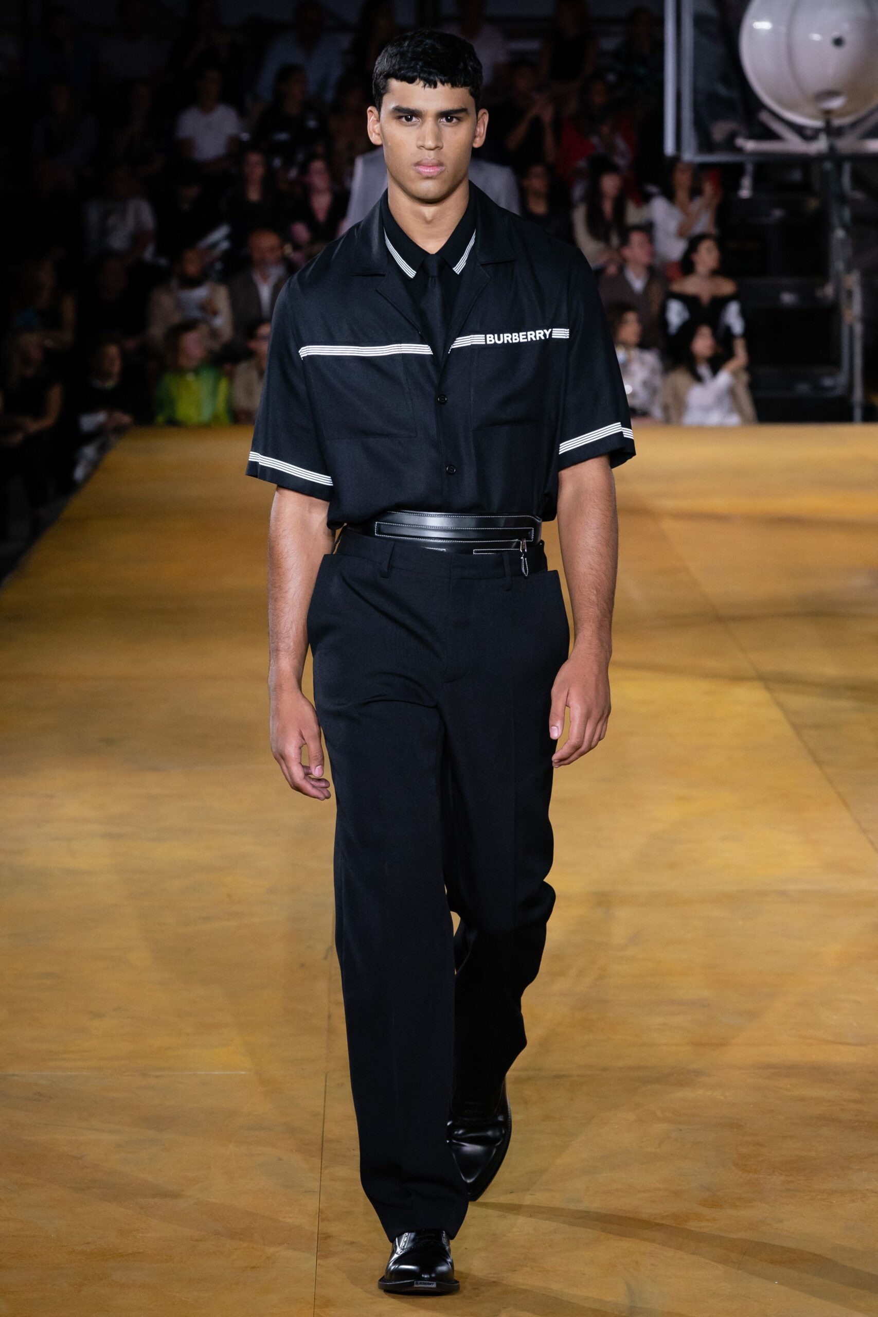 Burberry S/S 20 Menswear Look 416