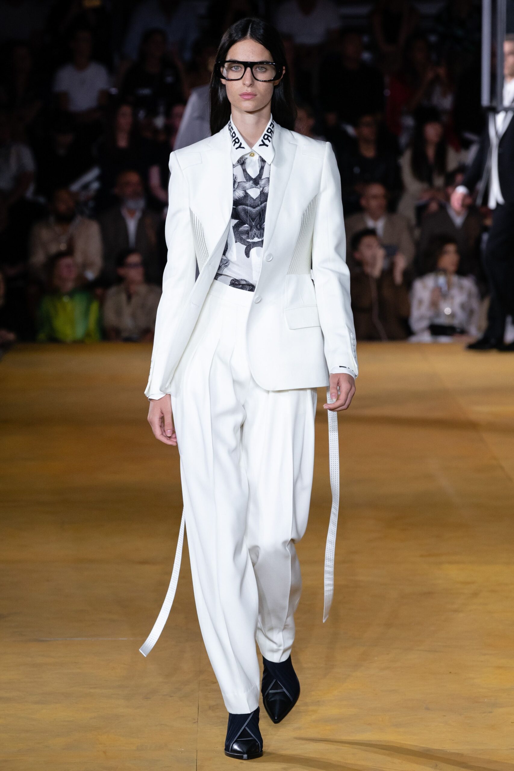 Burberry S/S 20 Menswear Look 456