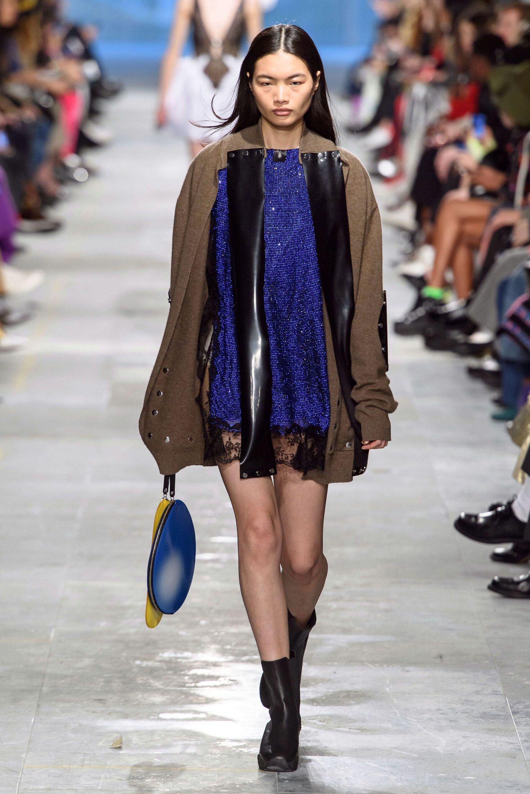 Christopher Kane F/W 19 Look 726