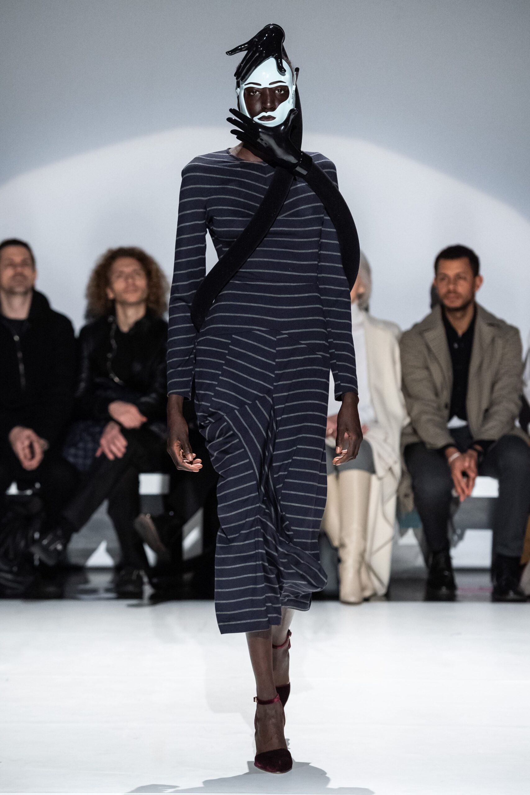 Chalayan F/W 19 Look 311