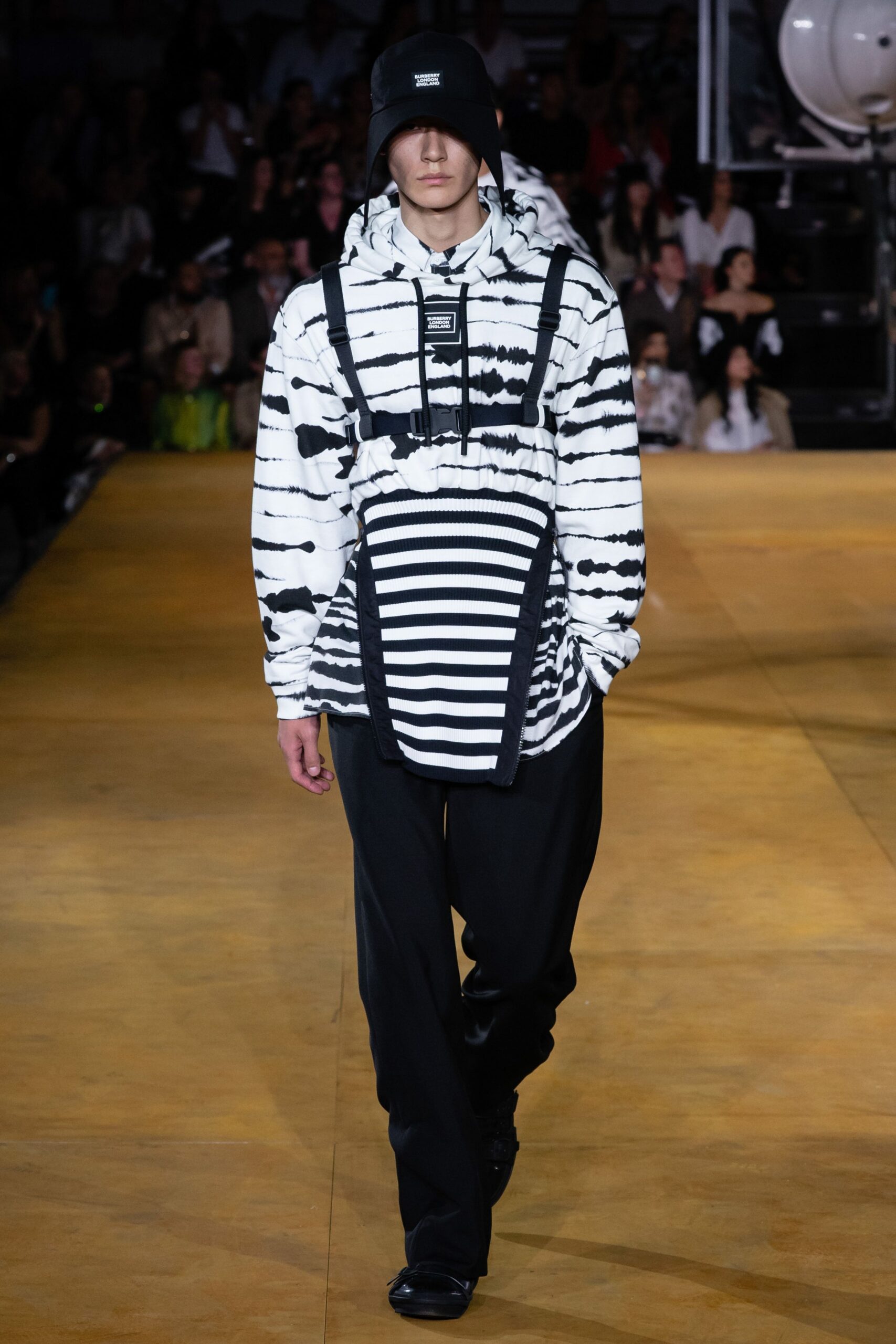 Burberry S/S 20 Menswear Look 757