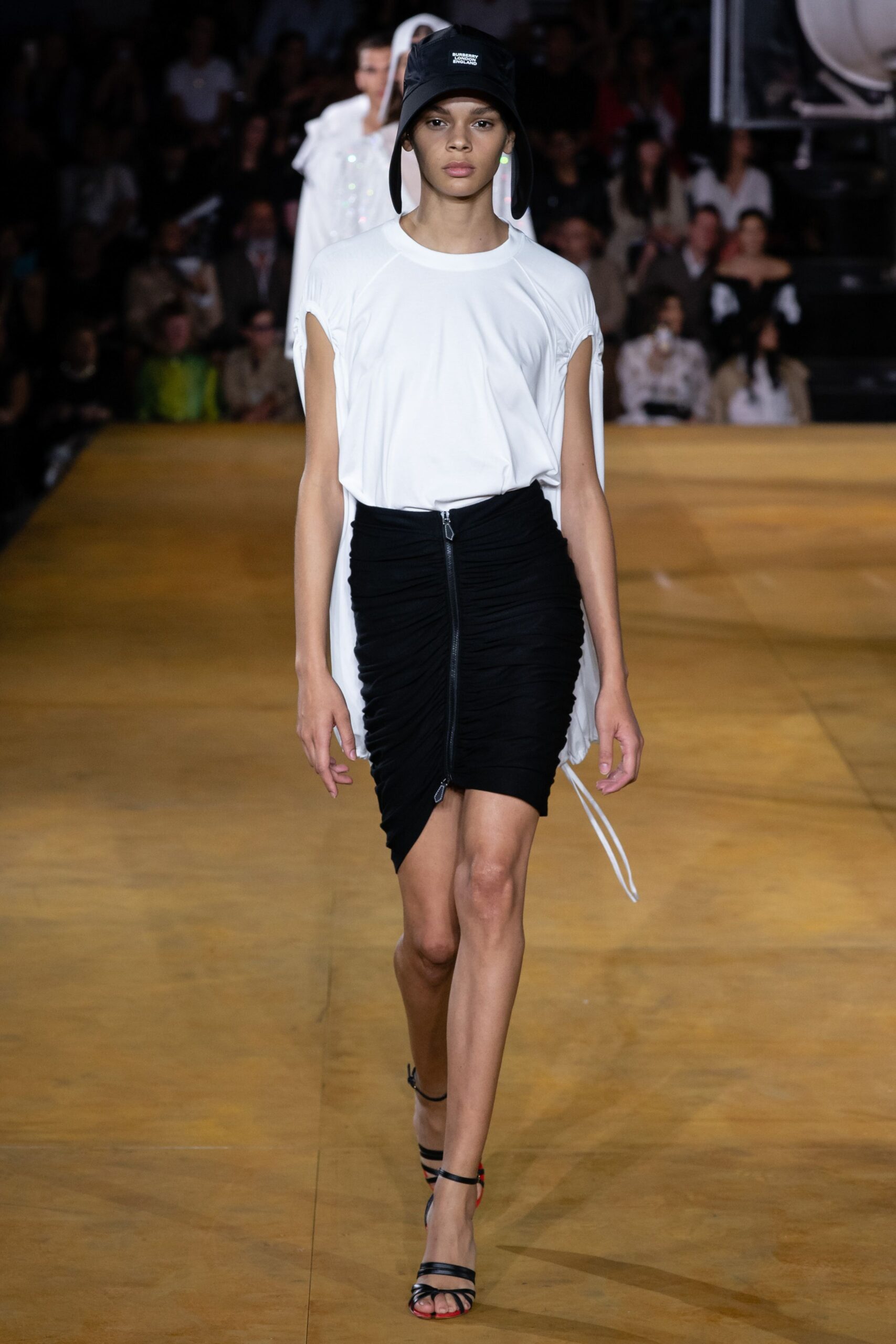 Burberry S/S 20 Menswear Look 789
