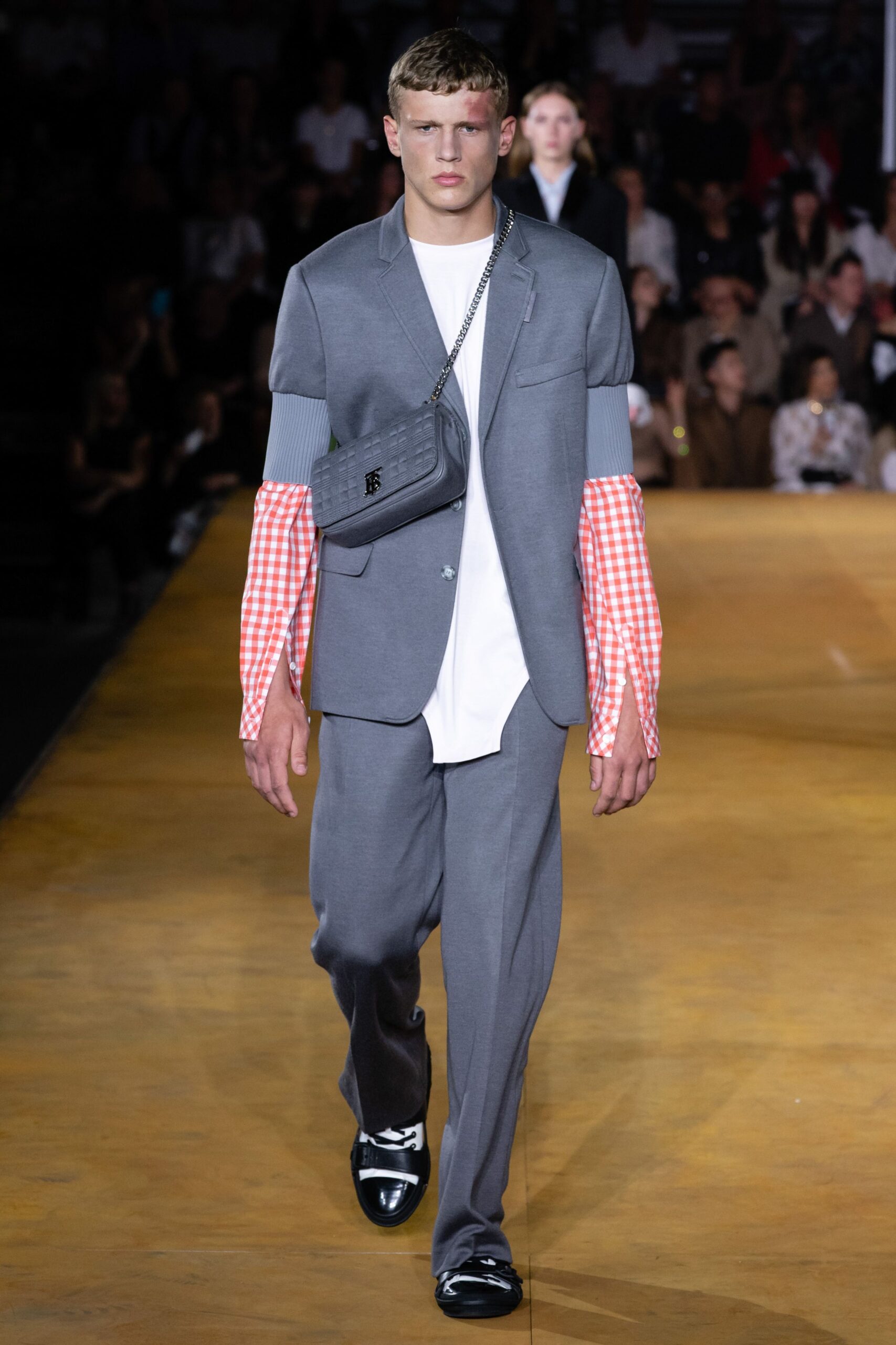 Burberry S/S 20 Menswear Look 872