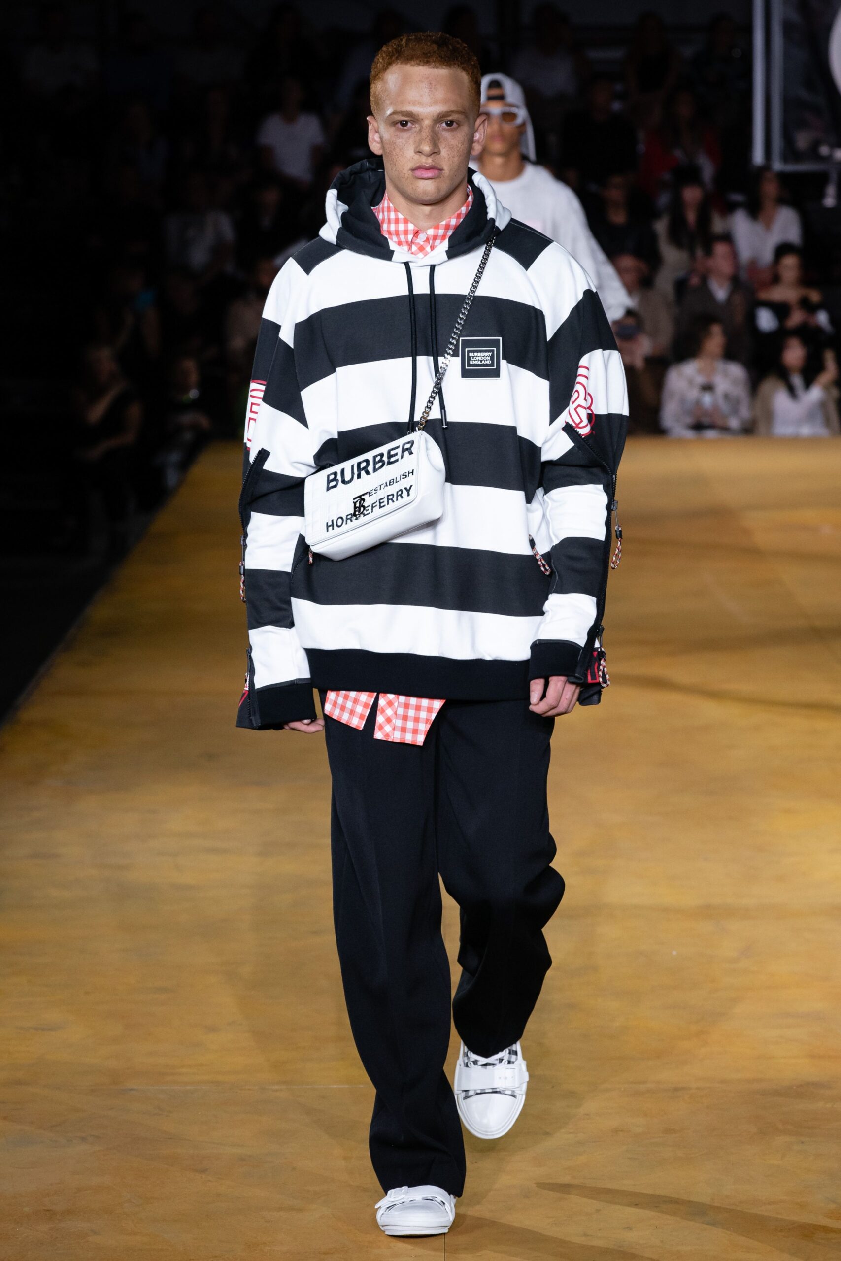 Burberry S/S 20 Menswear Look 1079